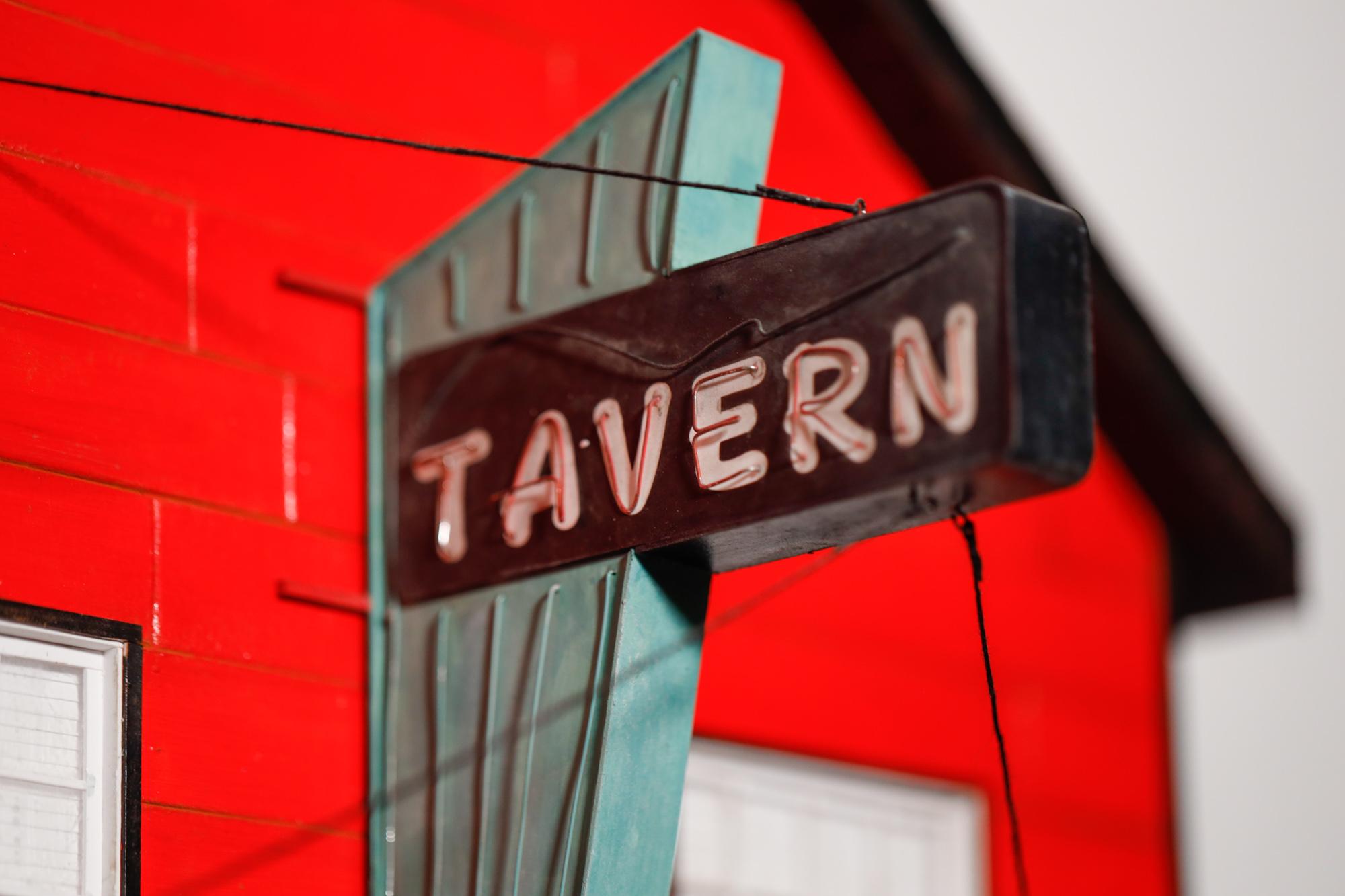 « Billy Ray's Tavern » miniature réaliste, architecture, bâtiment, paysage urbain en vente 10