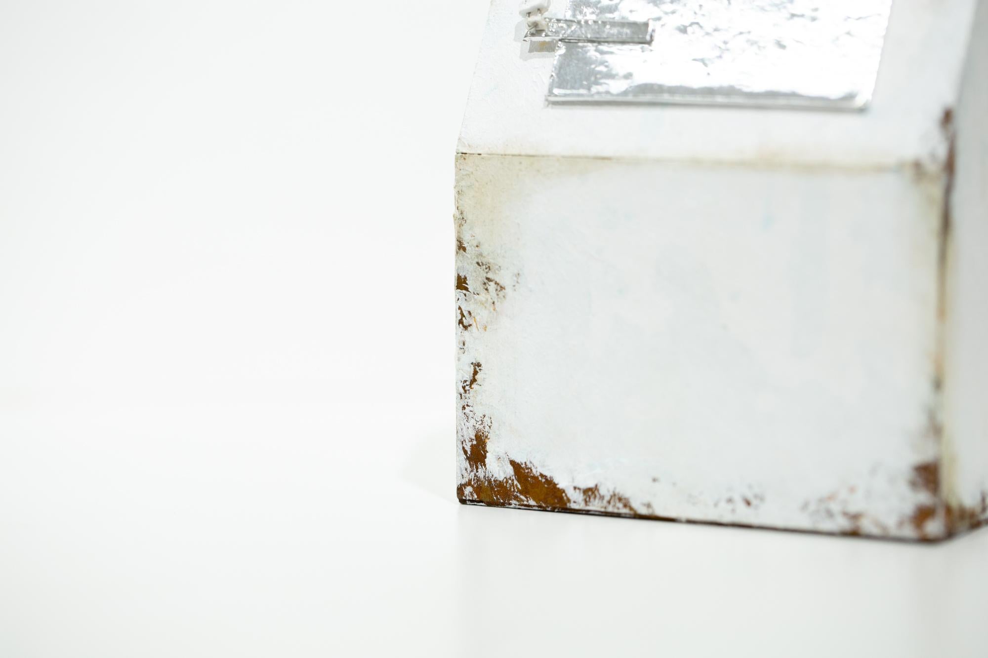 « Ice Box », miniature, architecture, sculpture en vente 1