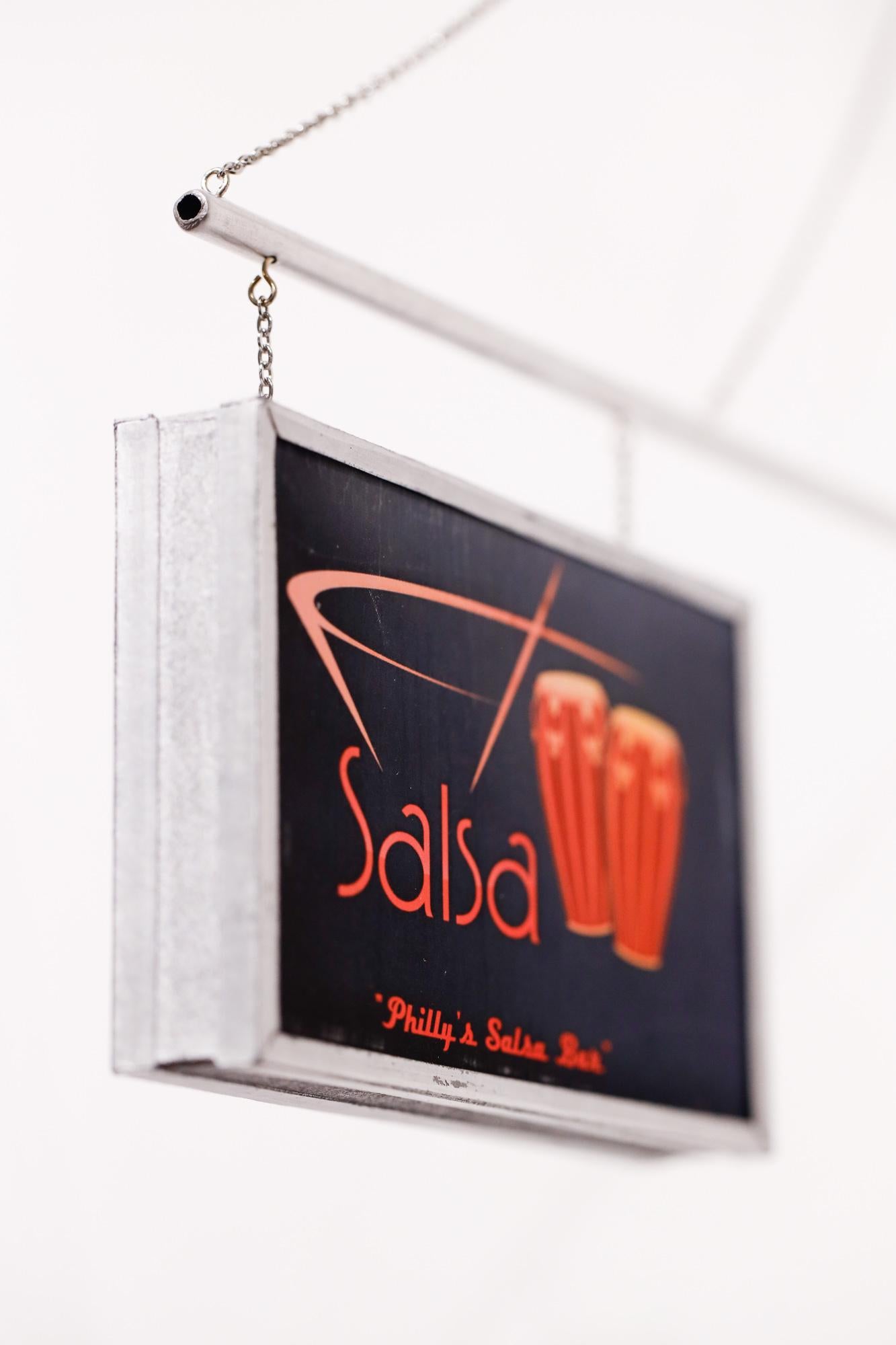 Salsa (Zeitgenössisch), Sculpture, von Drew Leshko
