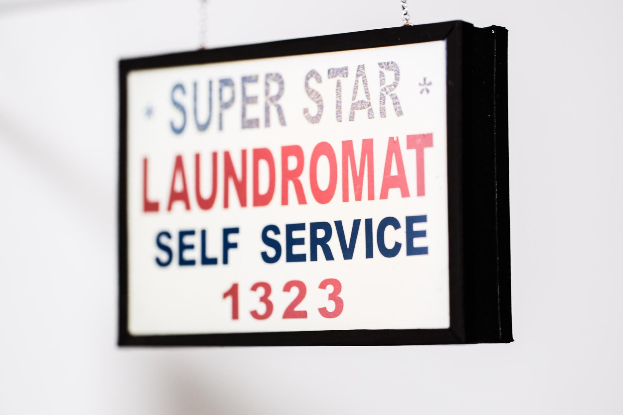 Super Star Laundrymat im Angebot 1