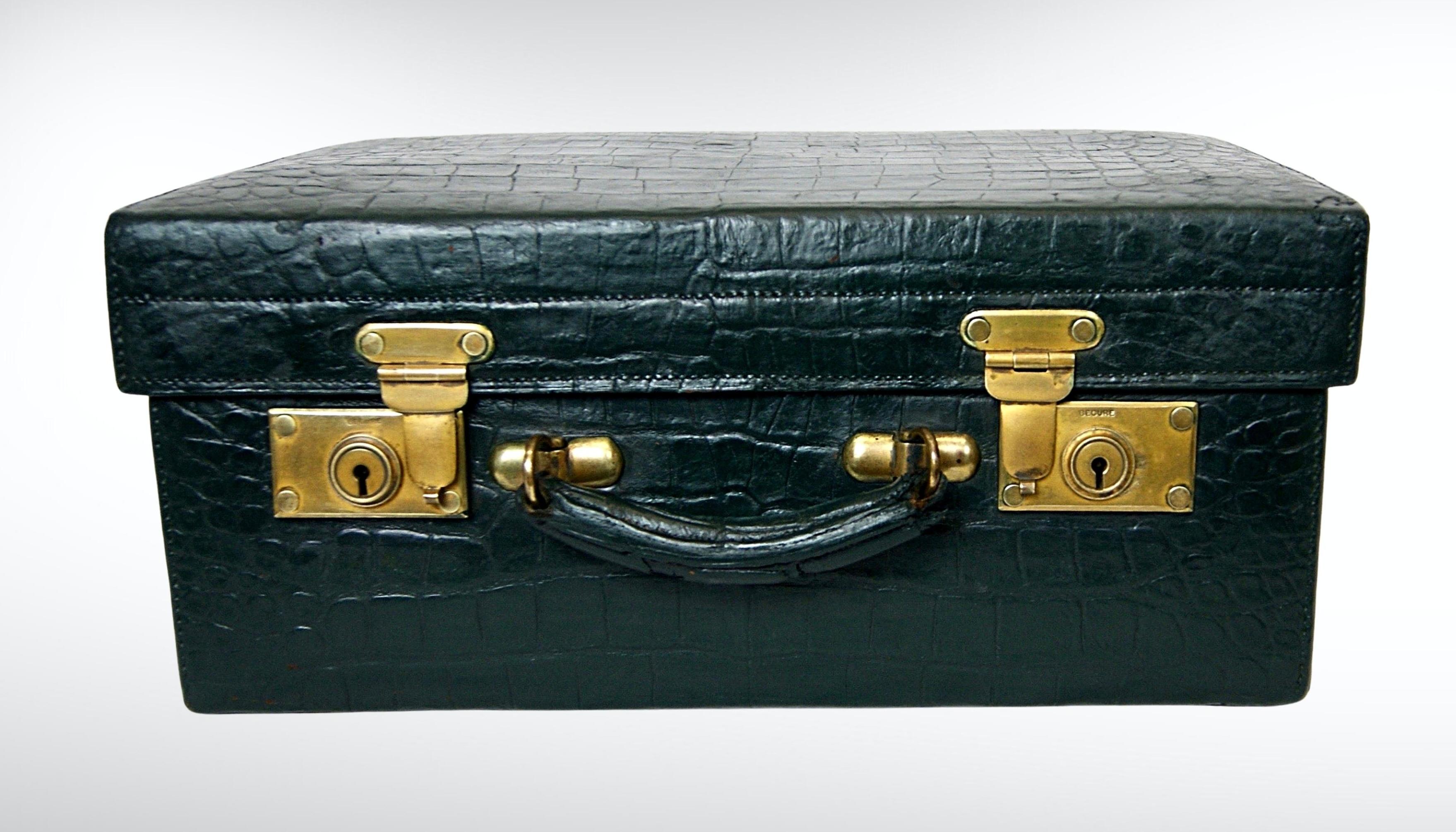 DREW & Sons London, viktorianisches Schminkkasten aus feinem Krokodil mit silbernen Accessoires (Englisch) im Angebot