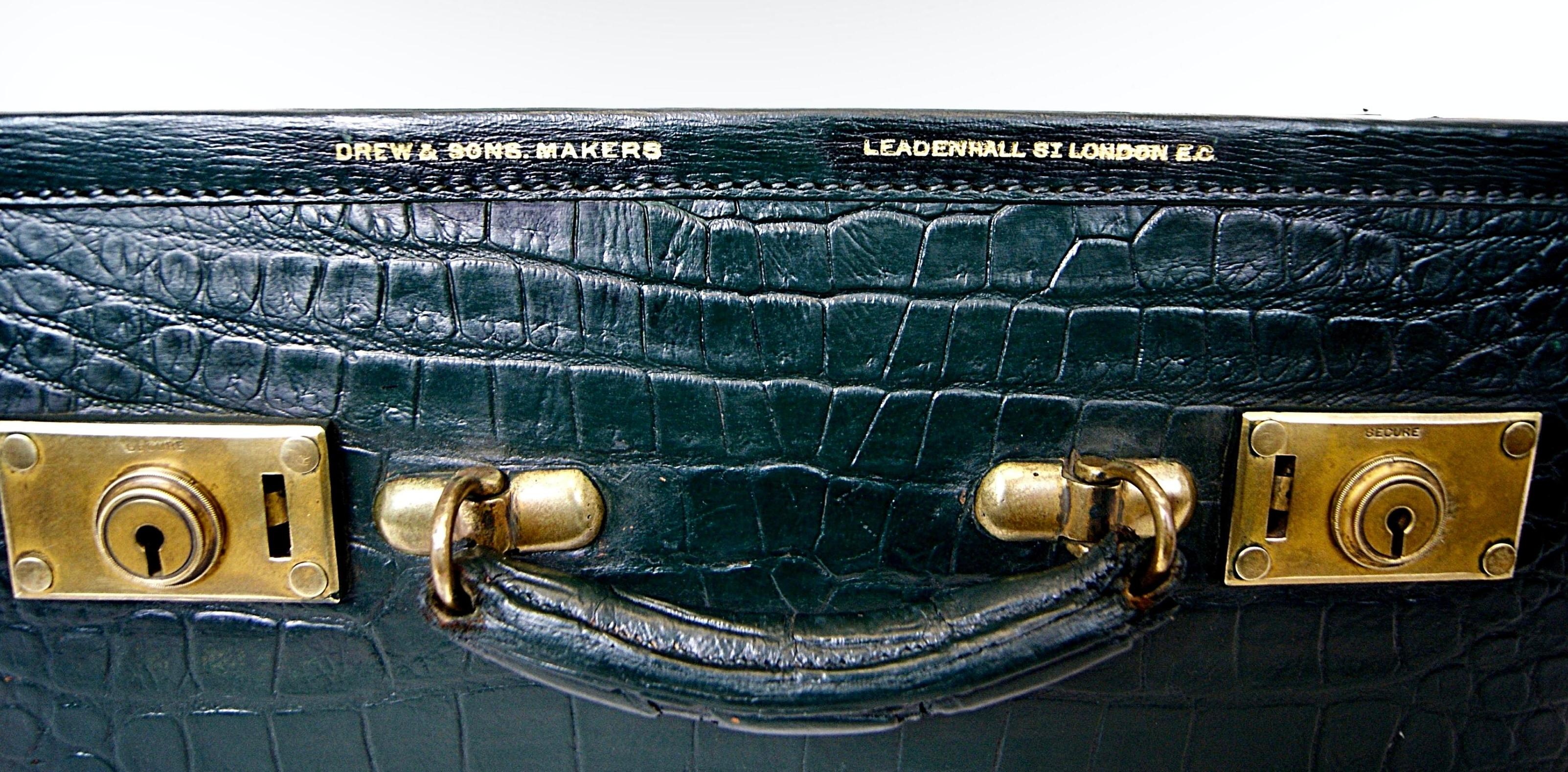 English Drew & Sons London, Victorian Fine Crocodile Vanity Case with Silver Accessories For Sale