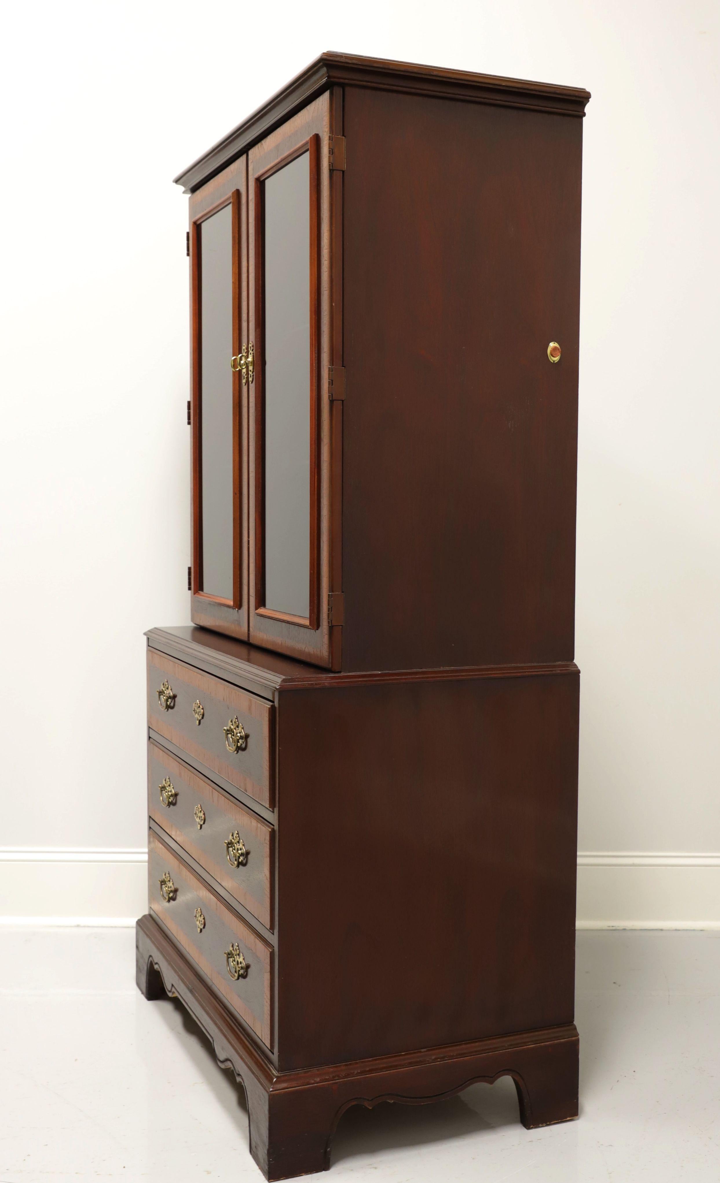 Chippendale DREXEL 18th Century Collection Banded Mahogany Curio / Display Cabinet - A
