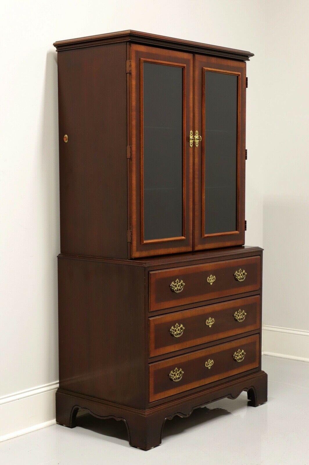 DREXEL 18th Century Collection Banded Mahogany Curio / Display Cabinet - B For Sale 5