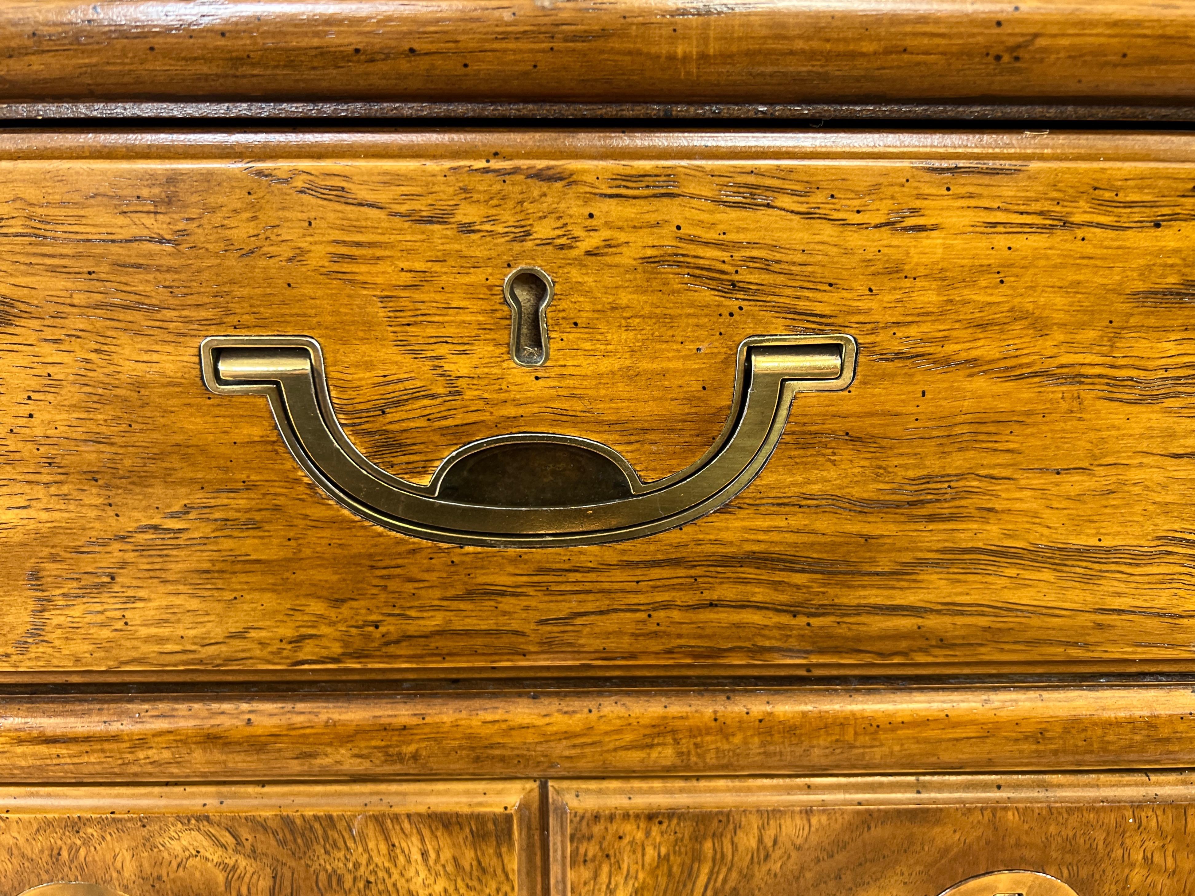 Drexel Accolade II Collection Campaign-Style Flip-Top Dry Bar Cabinet, 1970s 3