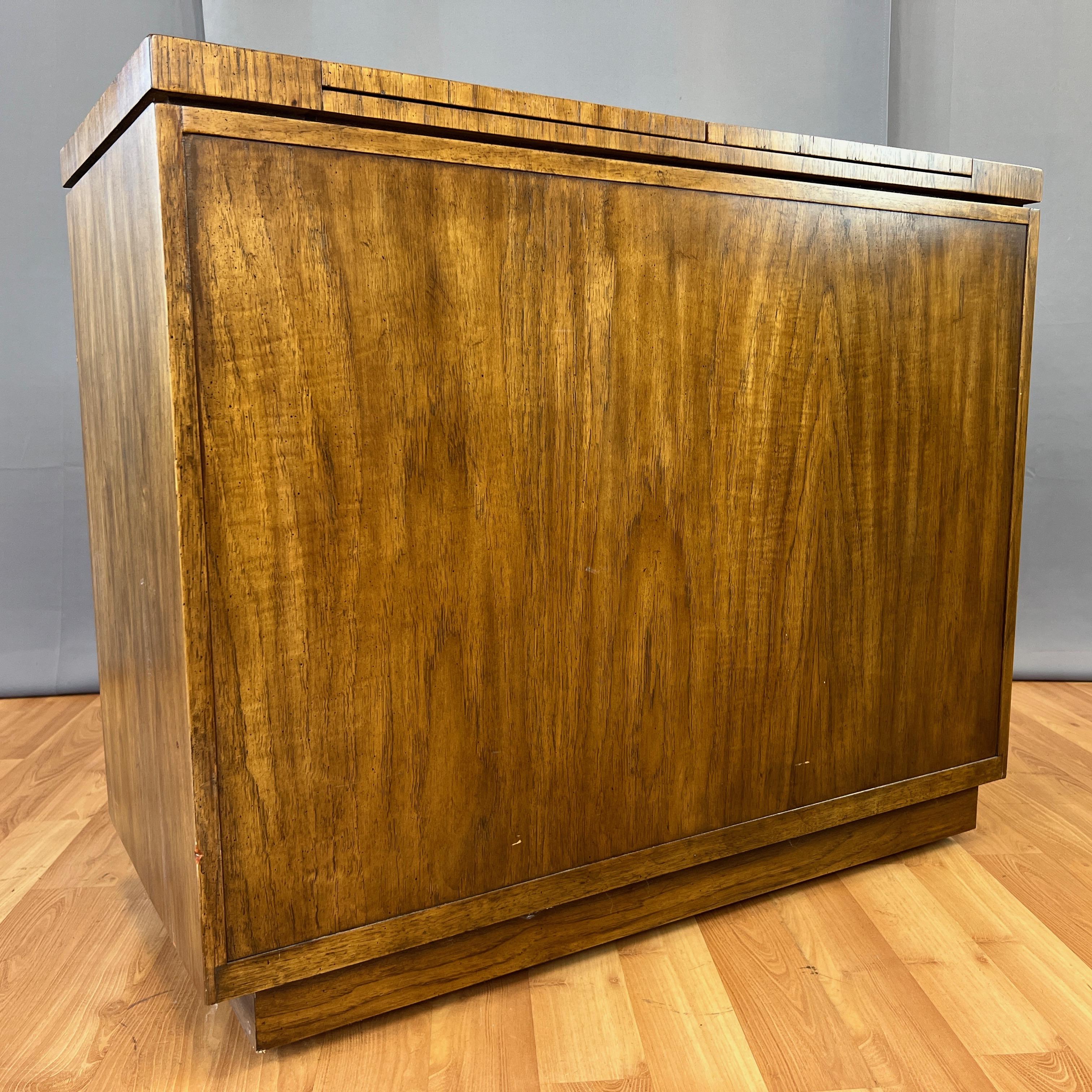 Late 20th Century Drexel Accolade II Collection Campaign-Style Flip-Top Dry Bar Cabinet, 1970s