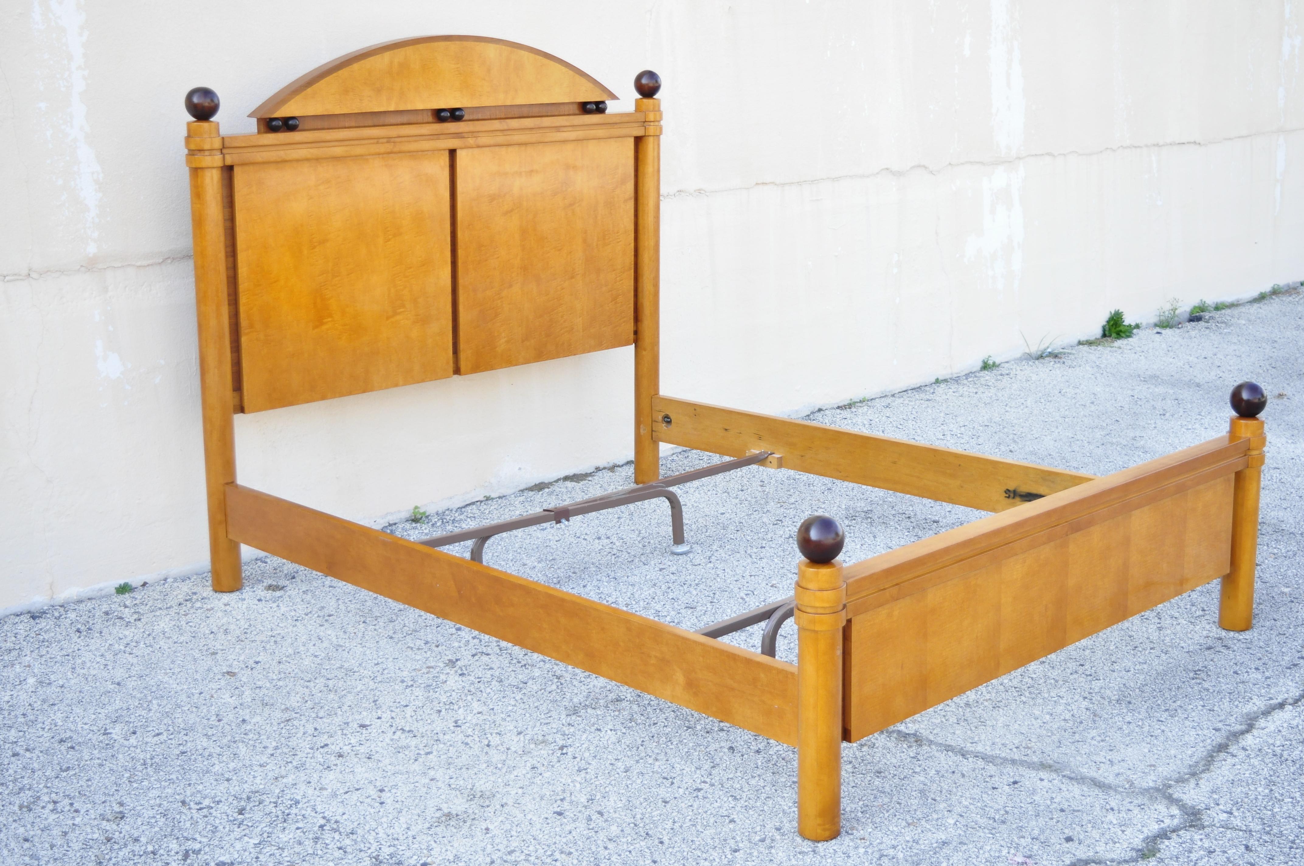 Drexel Art Deco queen size carmel finish wooden bed frame. Item features queen size frame, solid wood construction, beautiful wood grain, nicely carved details, very nice item, quality American craftsmanship, great style and form. Circa late 20th