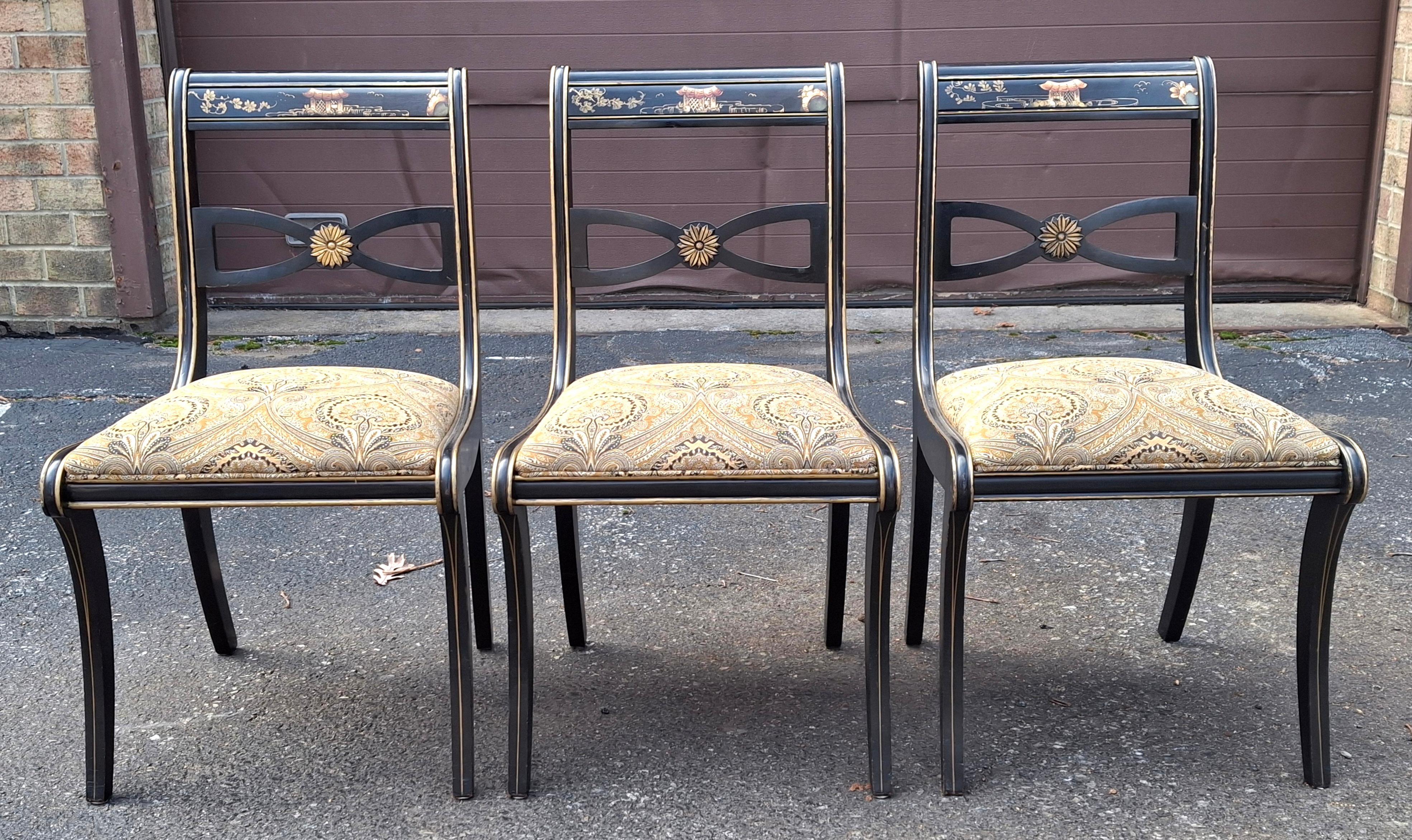 20ième siècle Drexel chaises de salle à manger en laque noire Chinoiserie Klismos style Regency, ensemble de 6 en vente