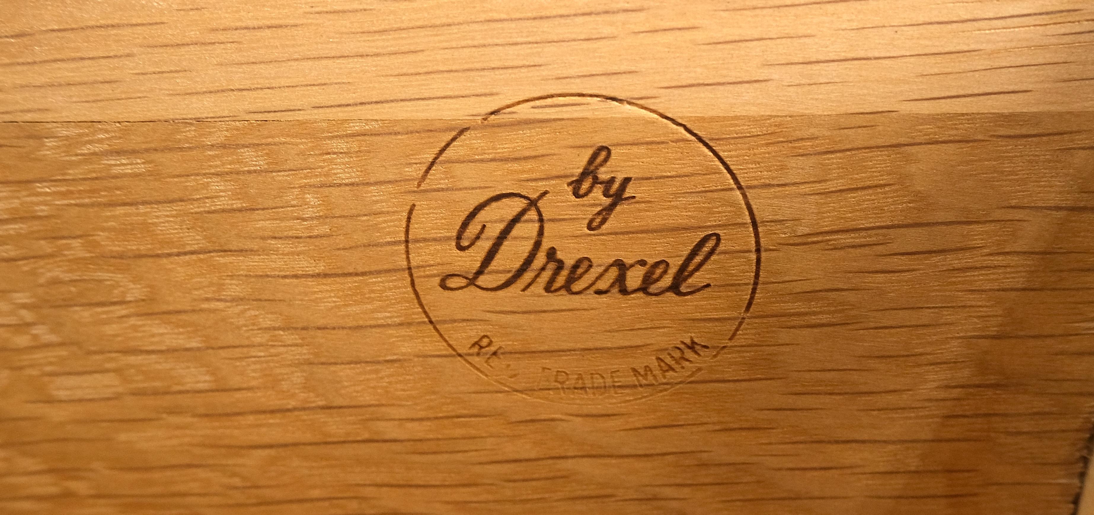 Drexel Bombay Style: cassetti a coda di rondine in ottone pesante MINT! in vendita 6