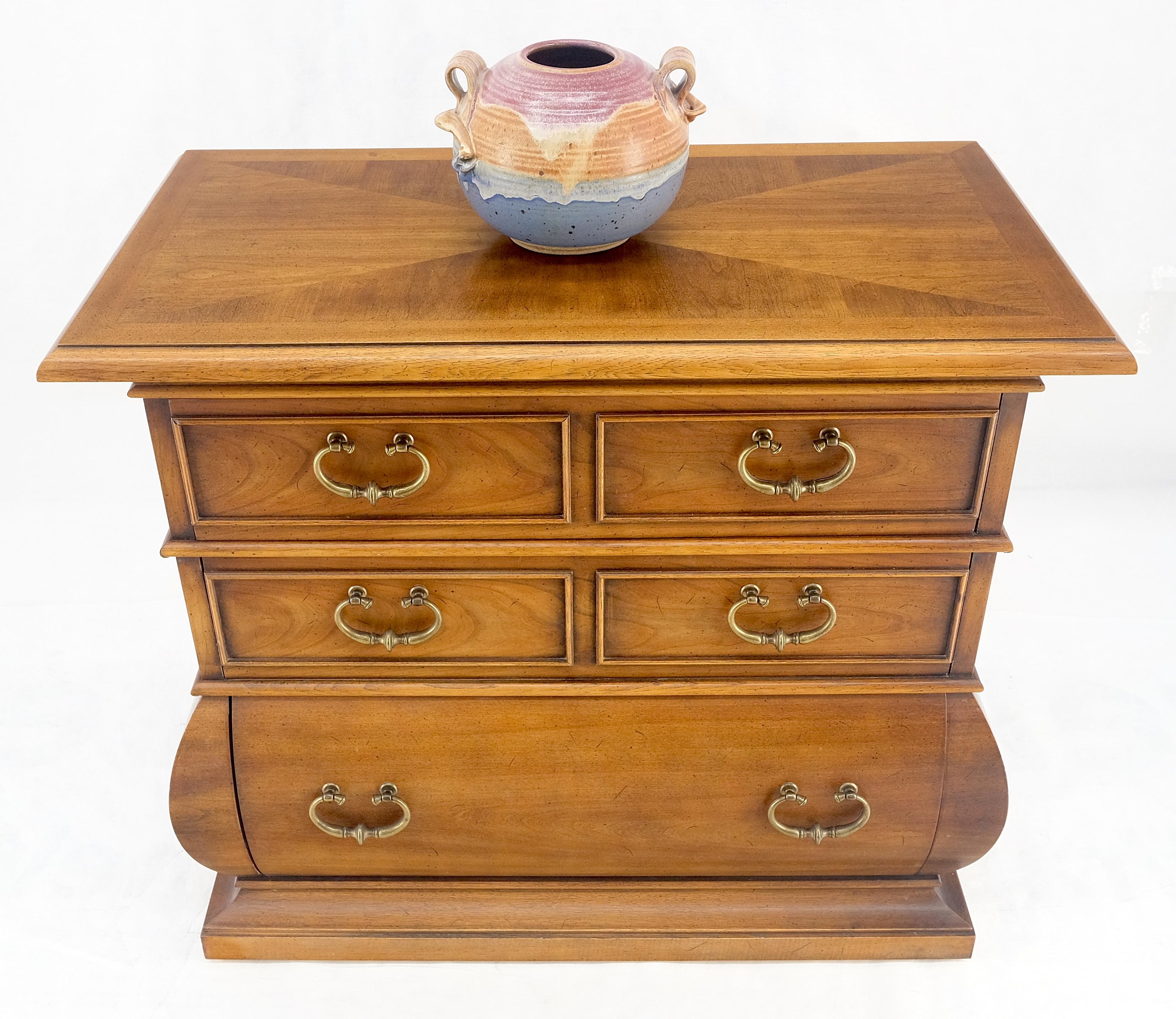 Drexel Bombay Style: cassetti a coda di rondine in ottone pesante MINT! in vendita 2