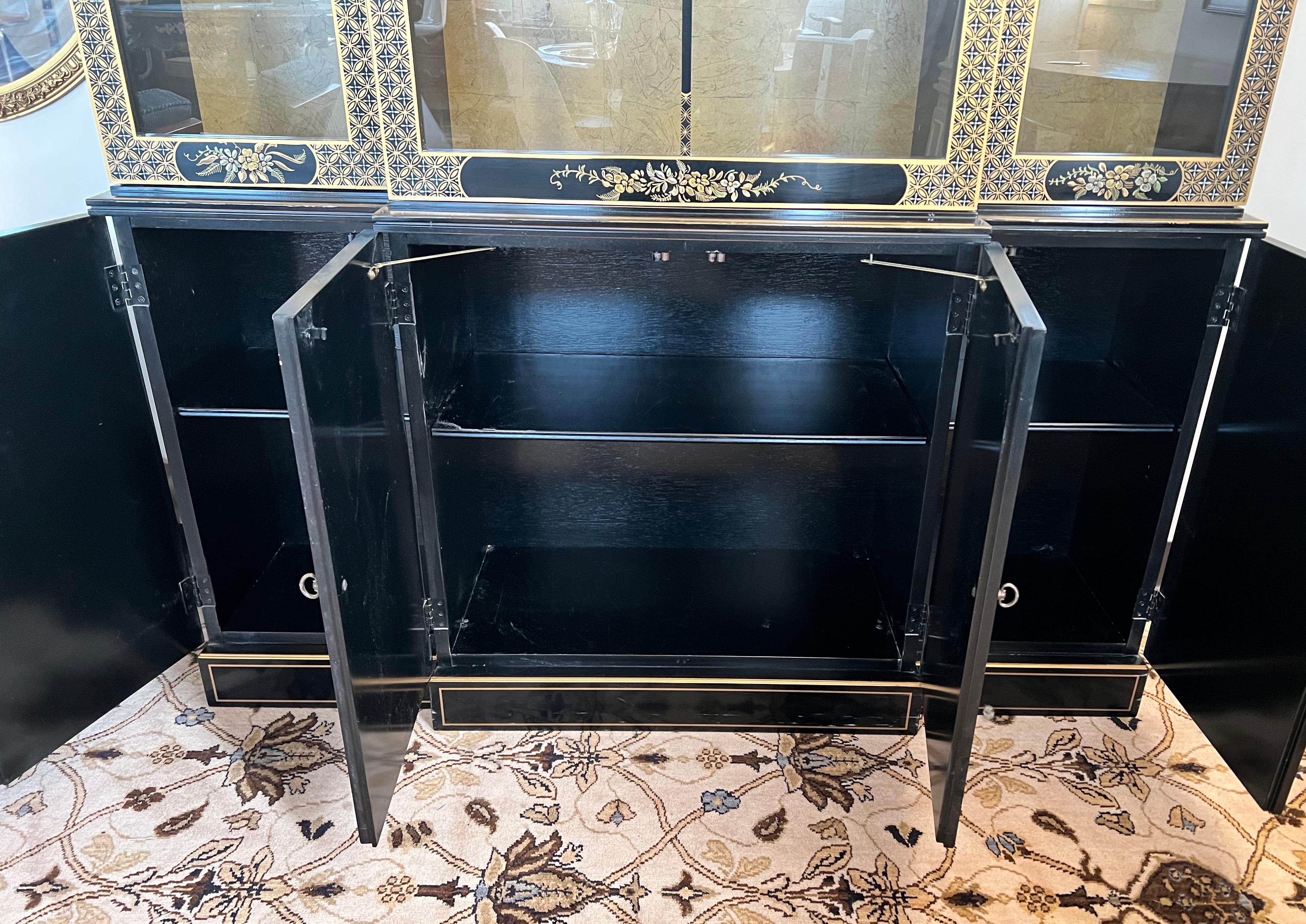 Drexel Chinoiserie Black Lacquered and Gold Lighted China Display Cabinet 1