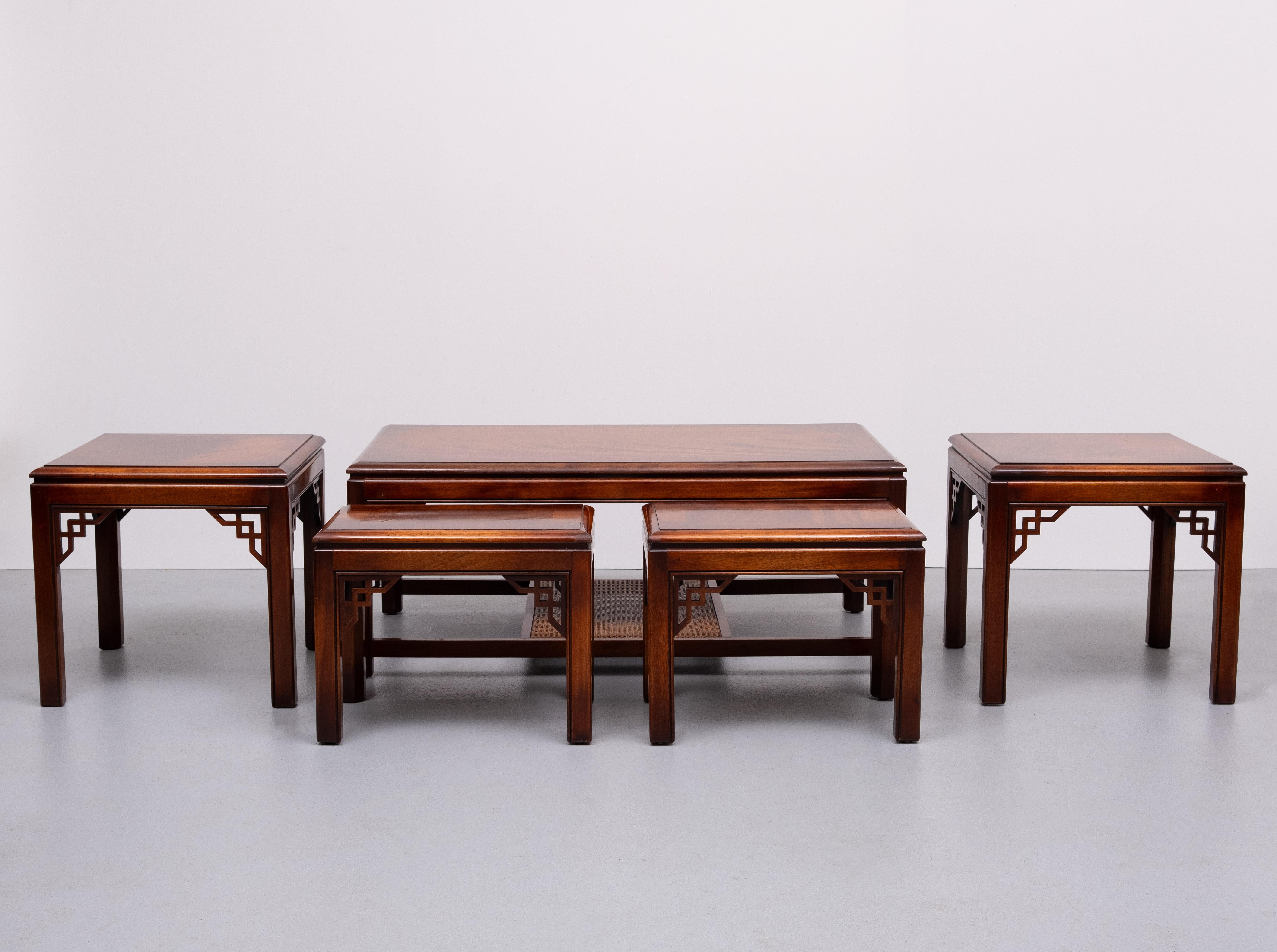 Drexel Chippendale  Table basse et 2 tables à insert  1970s en vente 1