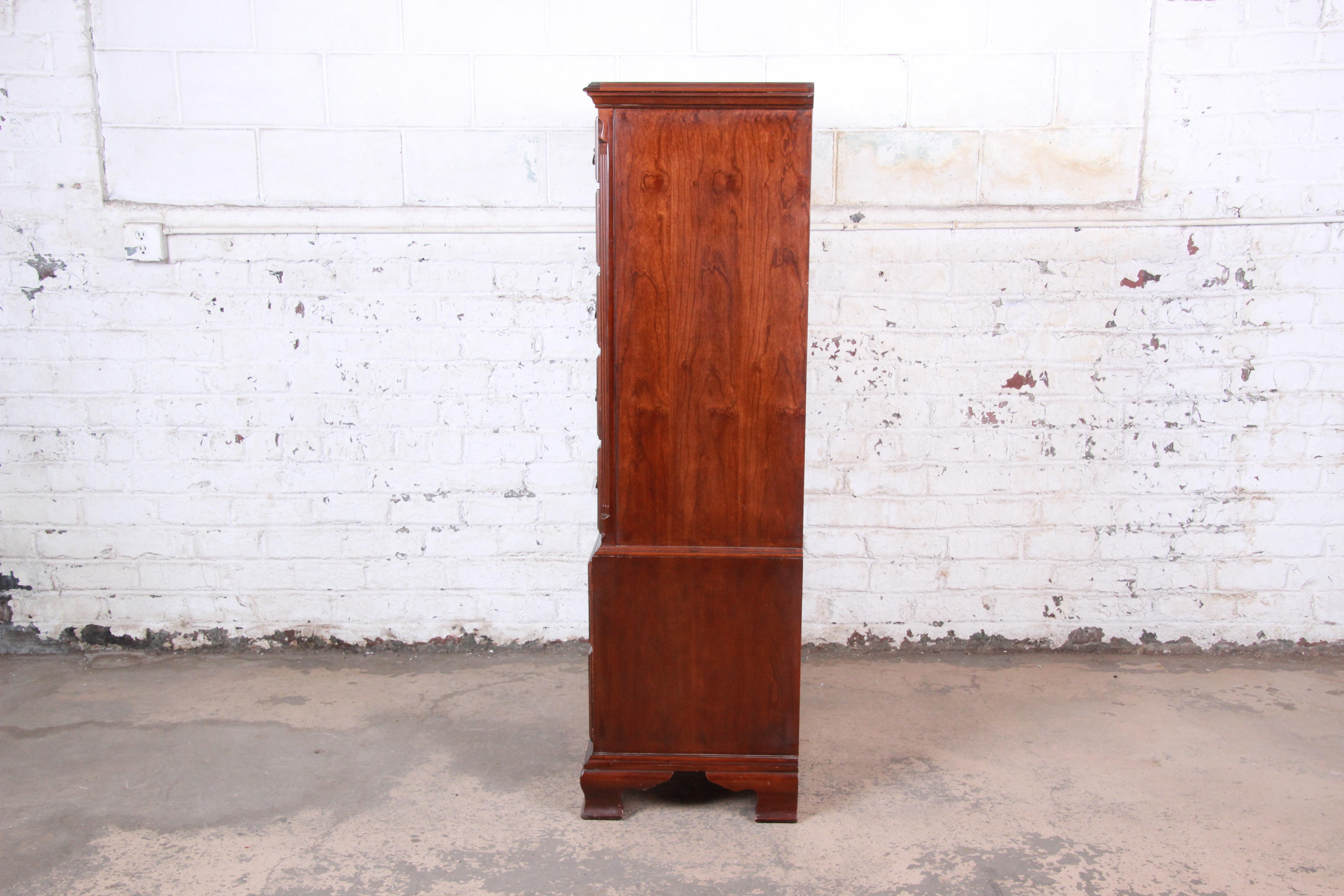 Drexel Chippendale Style 10-Drawer Solid Cherry Highboy Dresser 4