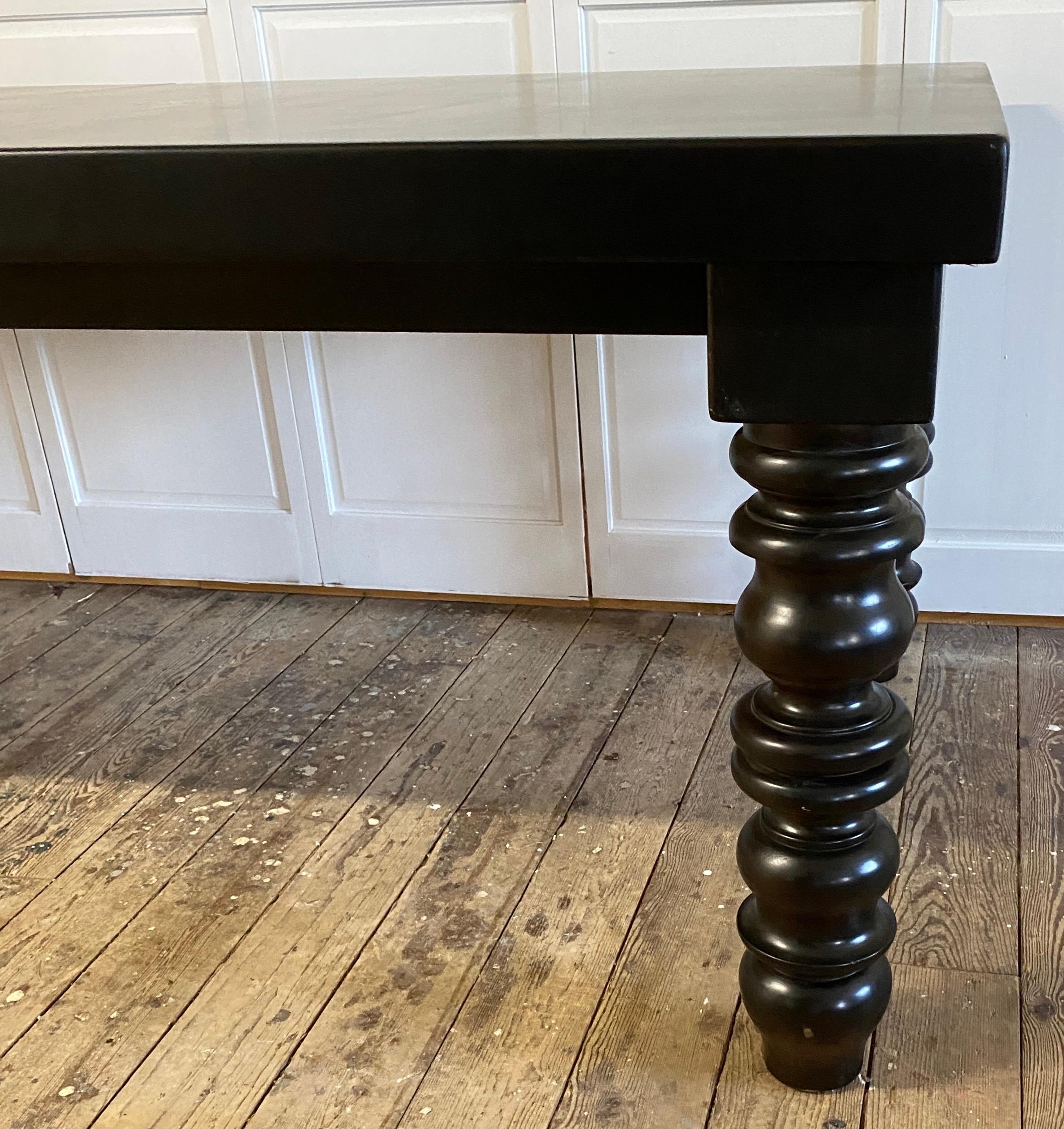 Drexel Dining Table with Oversize Turned Legs For Sale 3