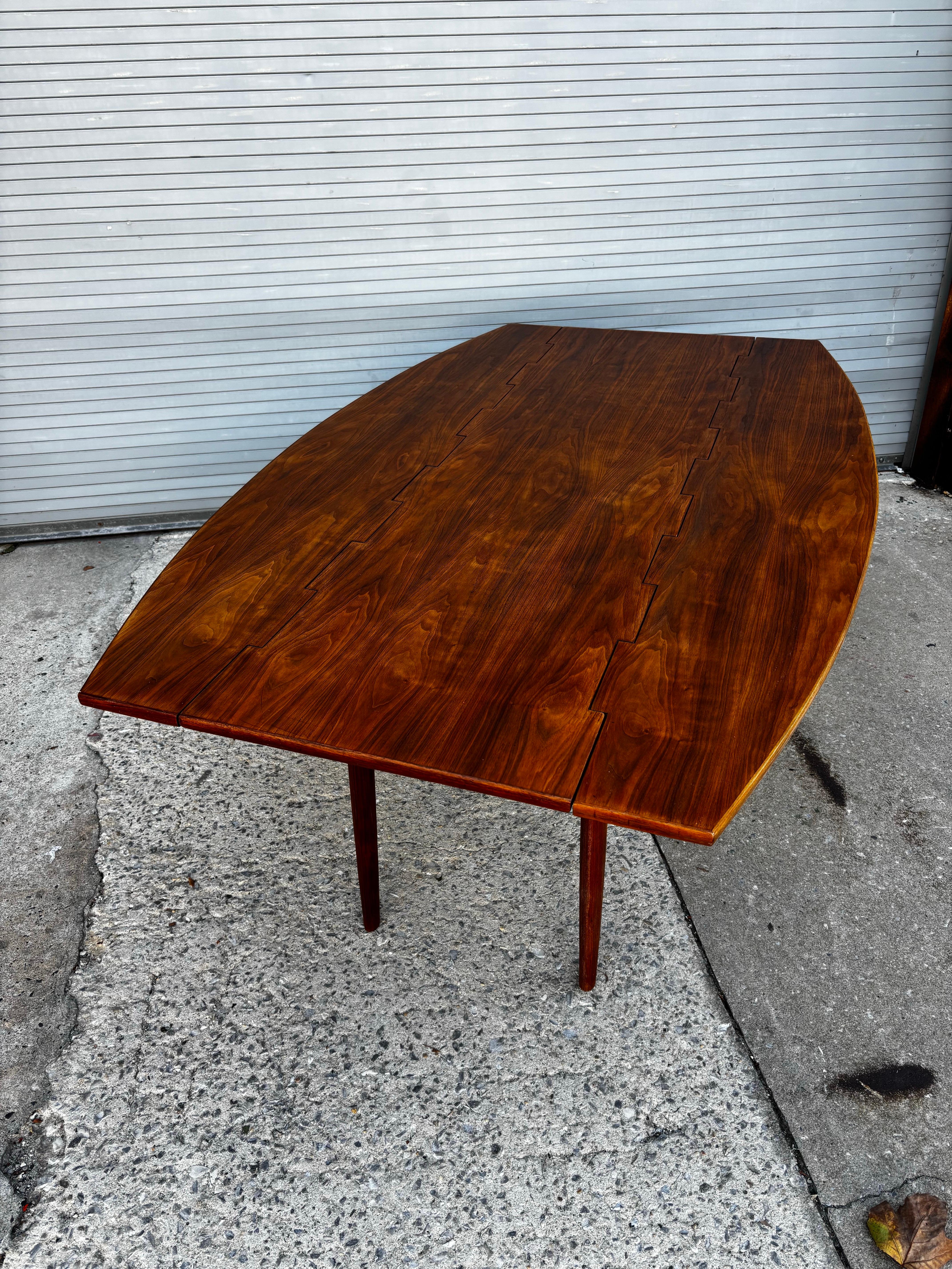Mid-Century Modern Drexel Drop-Leaf Table by Barney Flagg For Sale