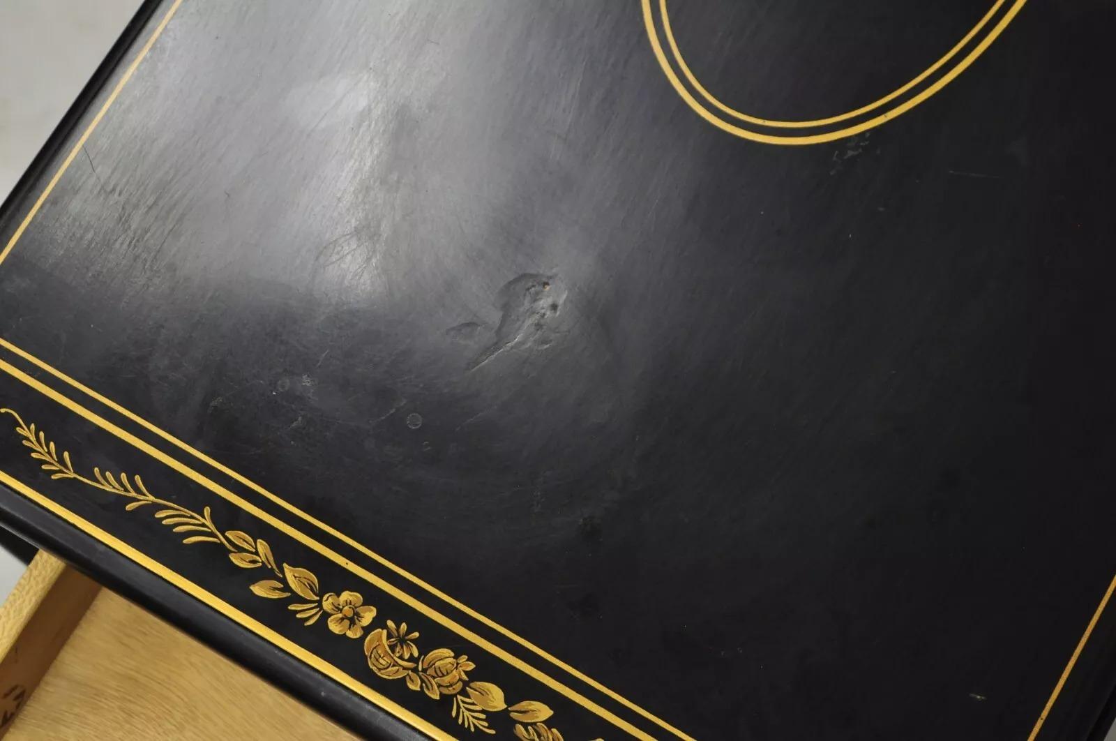 Petite table d'appoint Gateleg asiatique Chinoiserie laquée noire Drexel Et Cetera en vente 1
