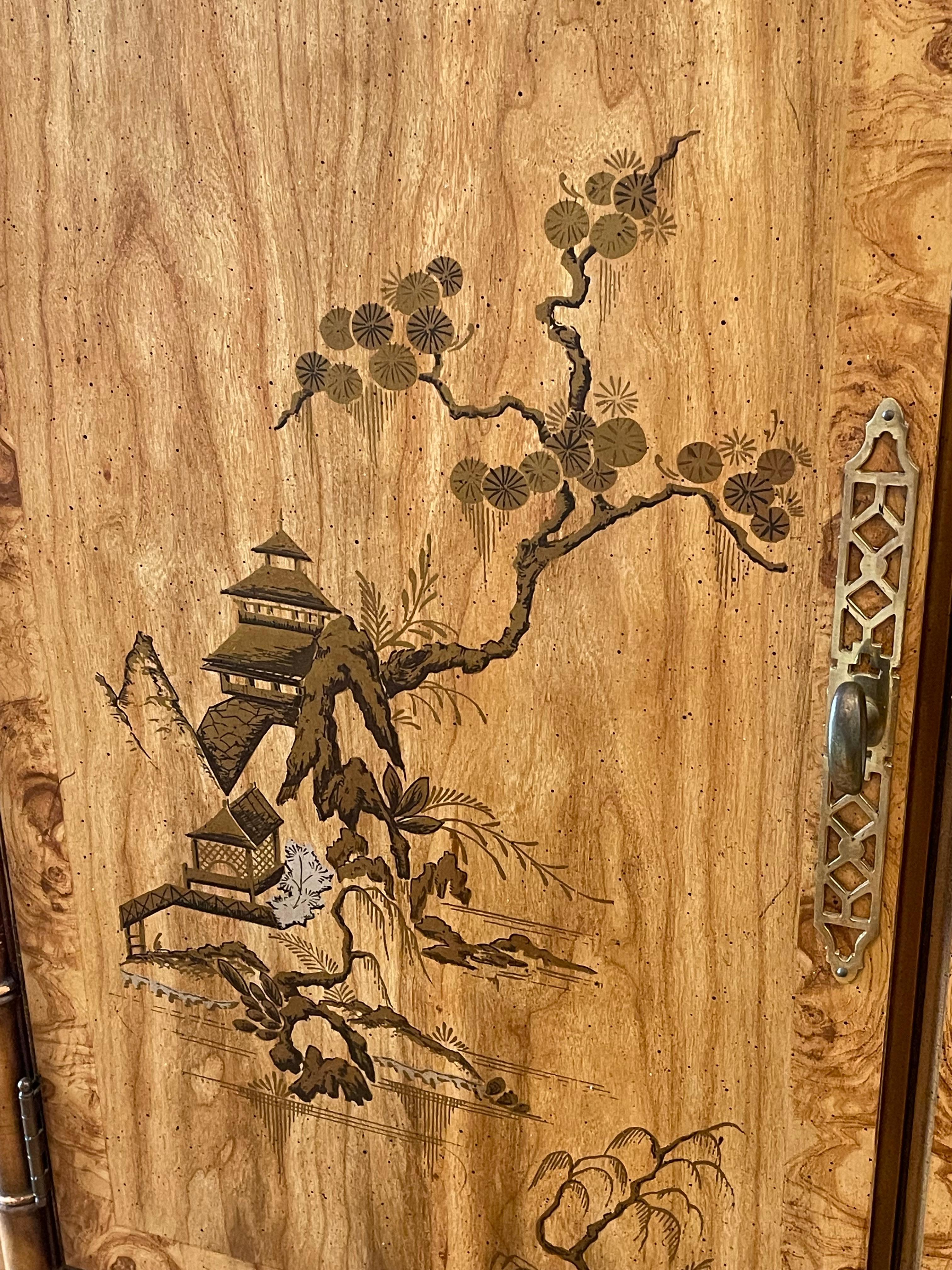 Fab Drexel  Comodino Heritage in finto bambù Chinoiserie in vendita 2