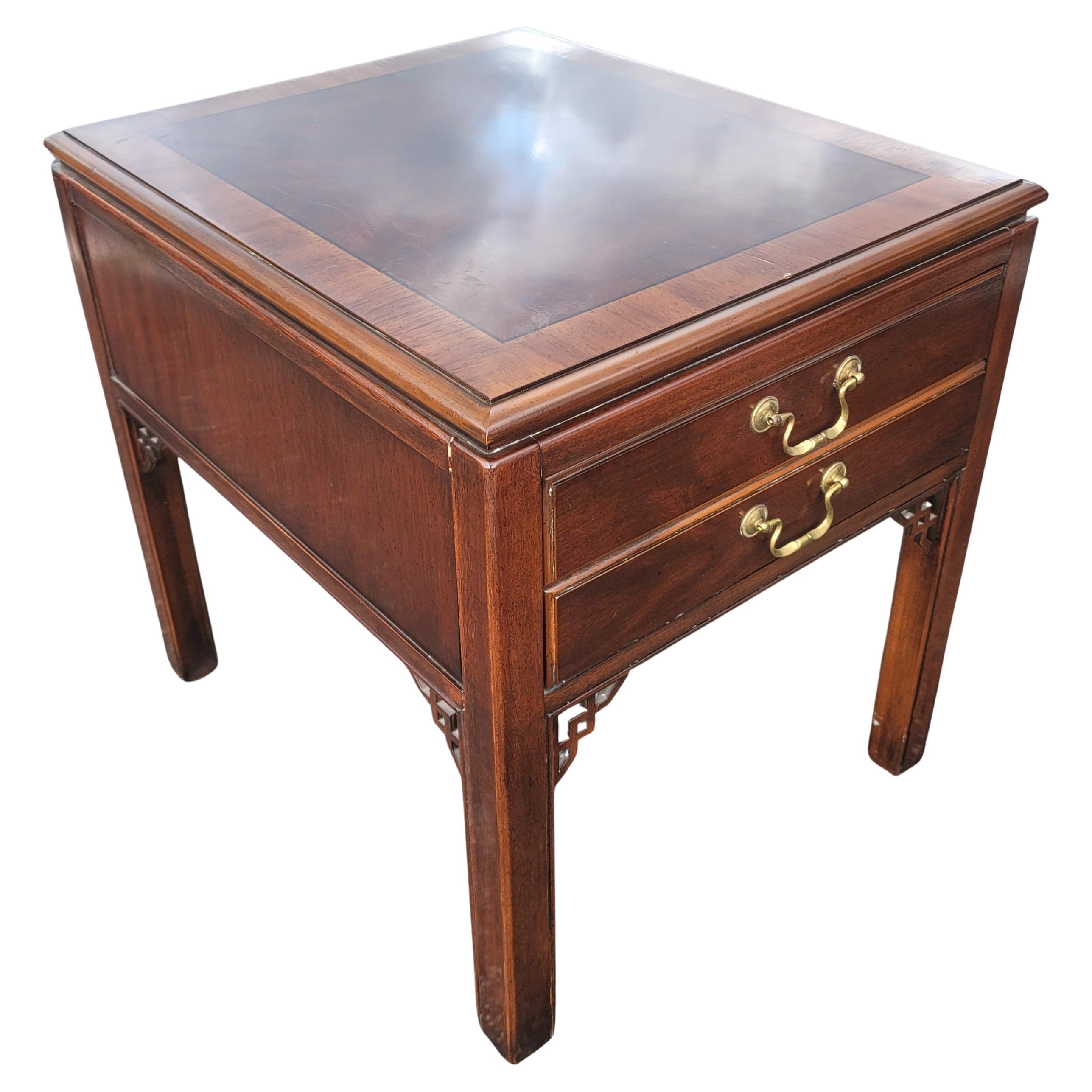 20th Century Drexel Flame Mahogany Banded Chippendale Side Table For Sale