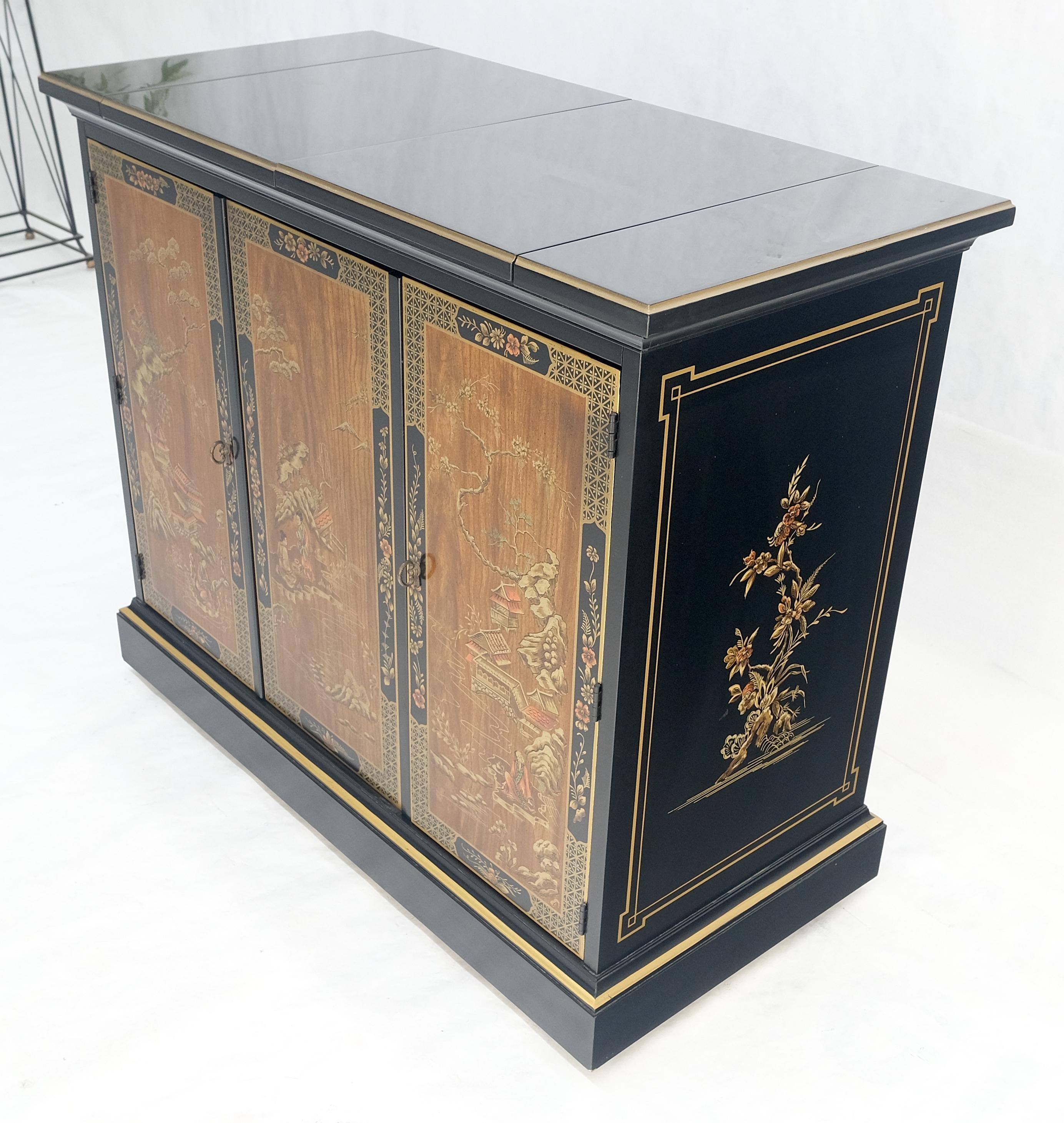 Drexel Flip Top Serving Sideboard Bar on Wheels Chinoiserie Style Black Lacquer For Sale 6