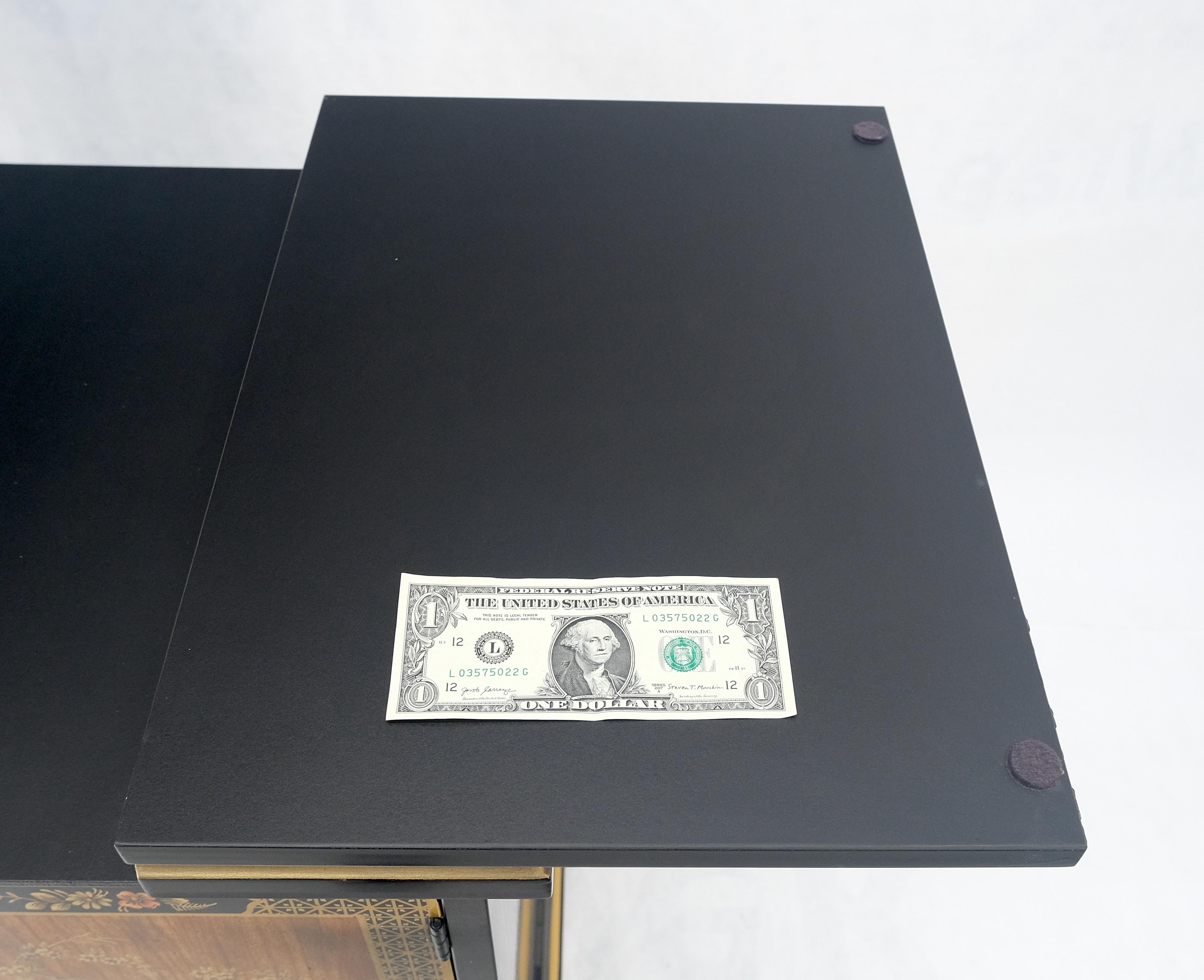Drexel Flip Top Serving Sideboard Bar on Wheels Chinoiserie Style Black Lacquer For Sale 1