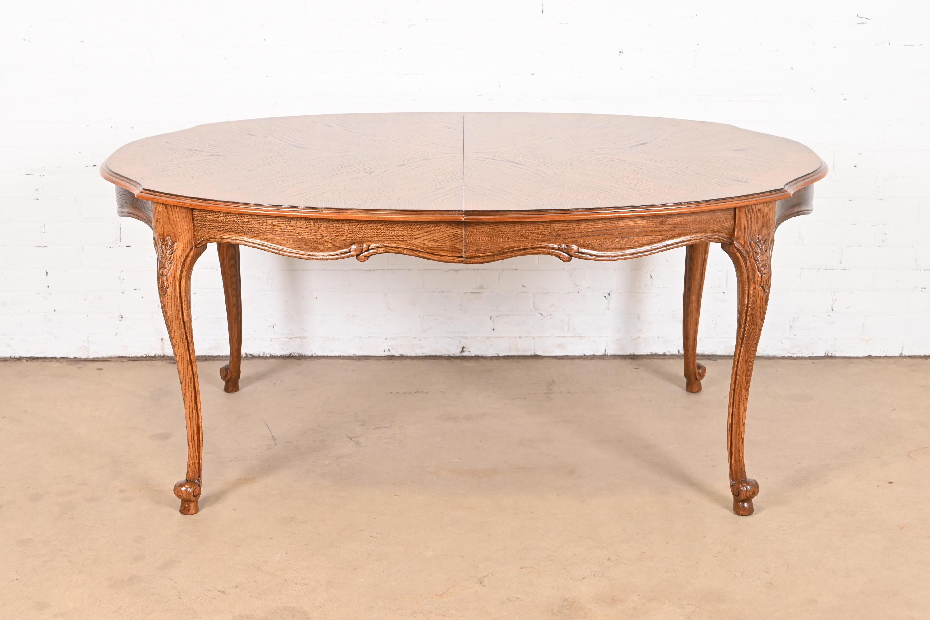 Drexel French Provincial Louis XV Carved Oak Extension Dining Table, Refinished For Sale 5