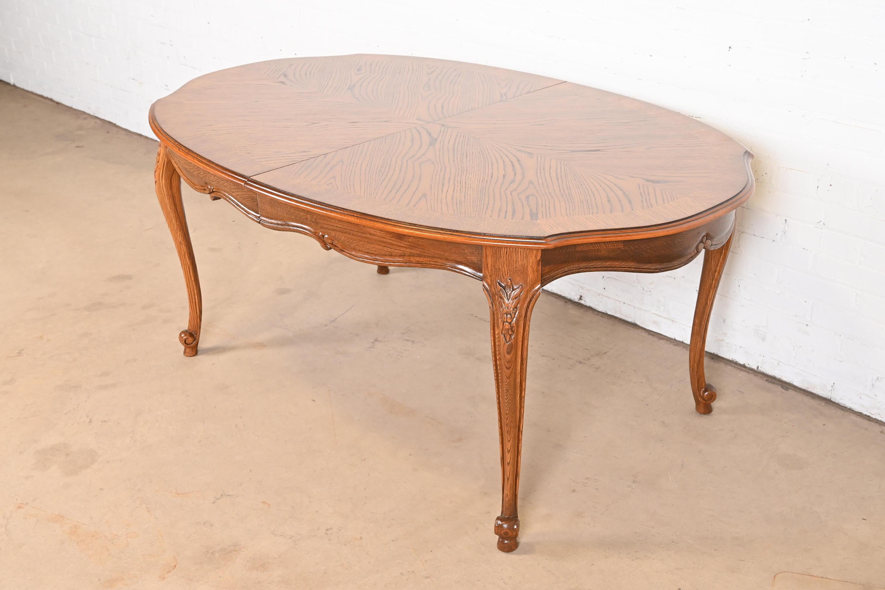 Drexel French Provincial Louis XV Carved Oak Extension Dining Table, Refinished For Sale 6