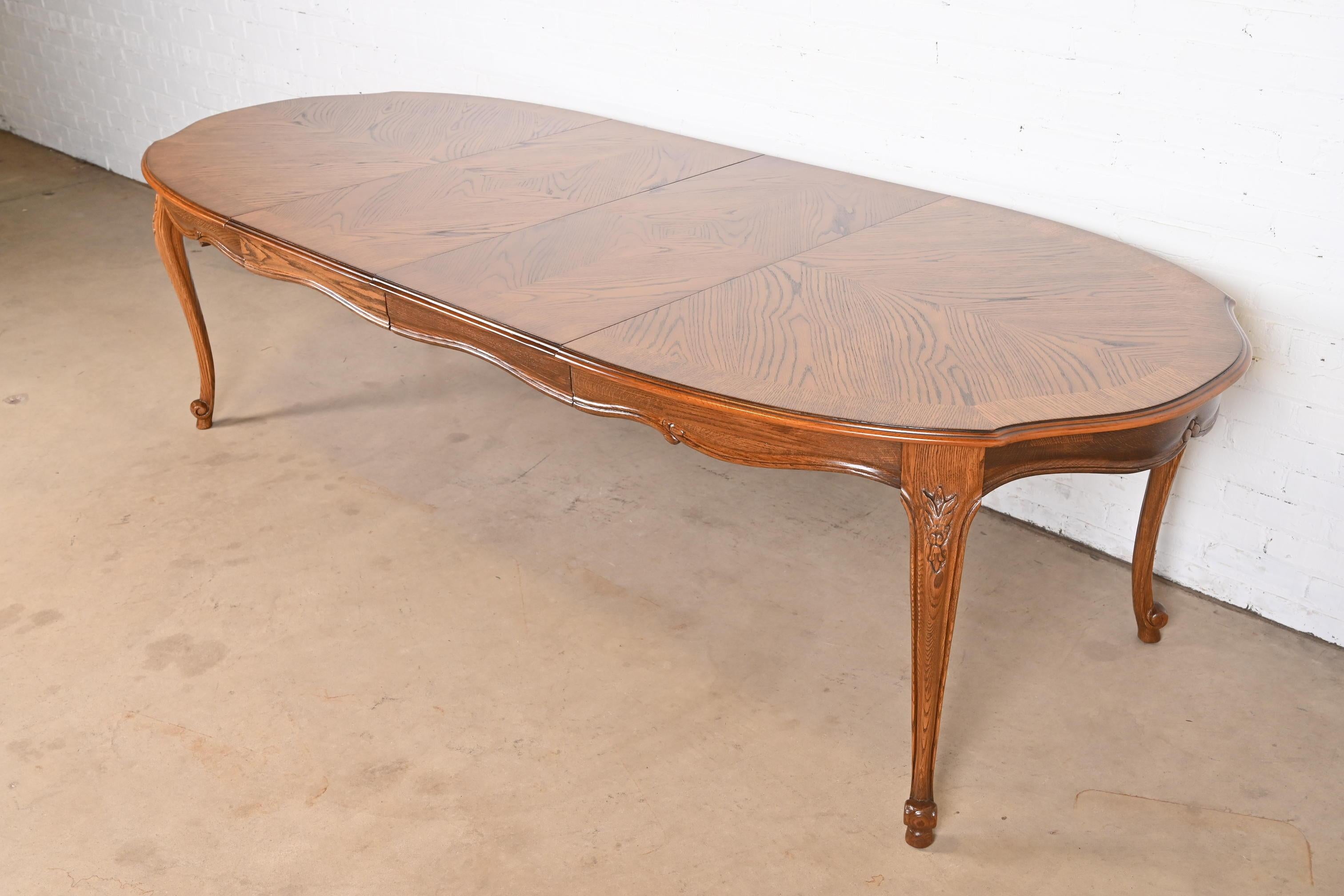 Drexel French Provincial Louis XV Carved Oak Extension Dining Table, Refinished For Sale 1