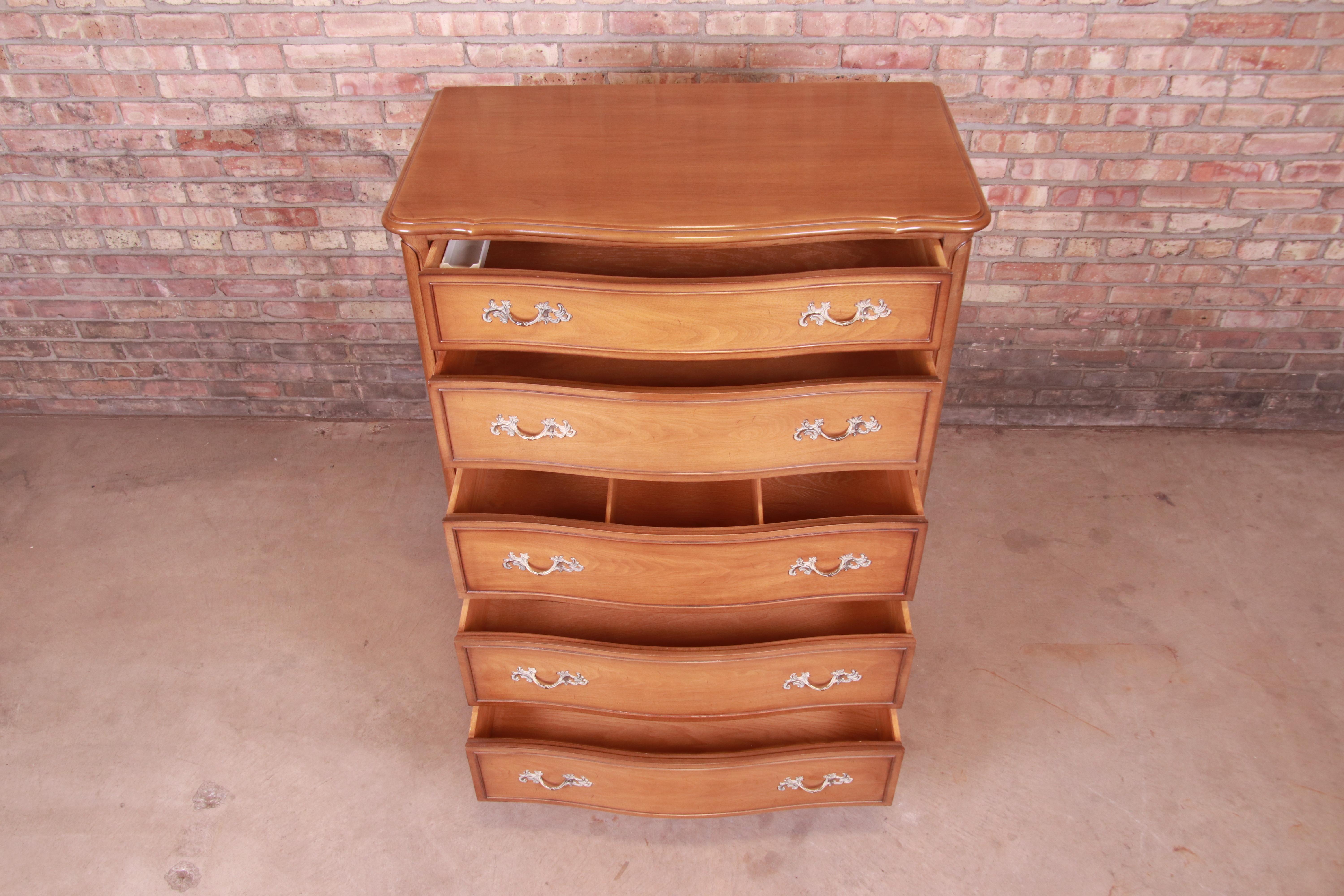 Drexel French Provincial Louis XV Carved Walnut Highboy Dresser, circa 1950s In Good Condition In South Bend, IN