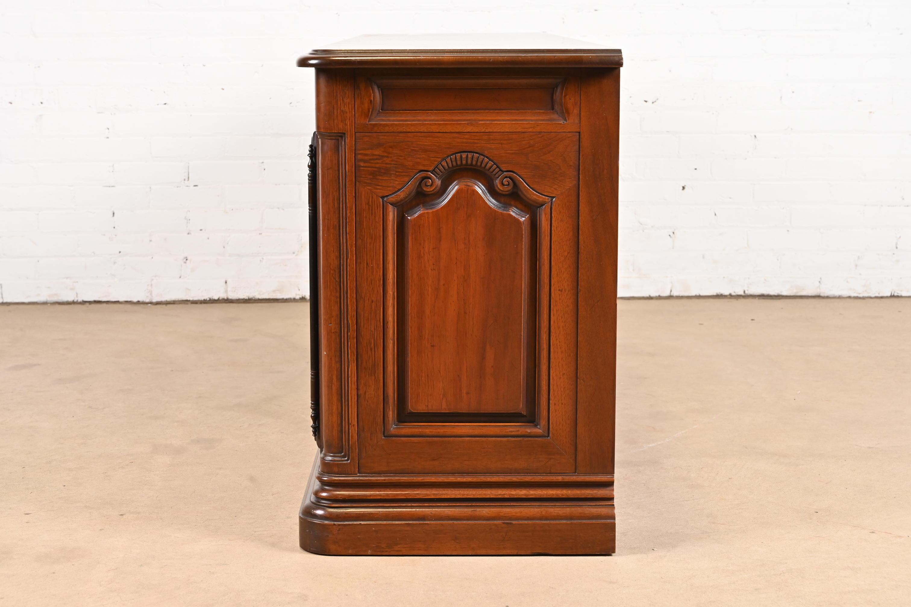 Drexel French Provincial Louis XV Carved Walnut Sideboard or Bar Cabinet For Sale 7