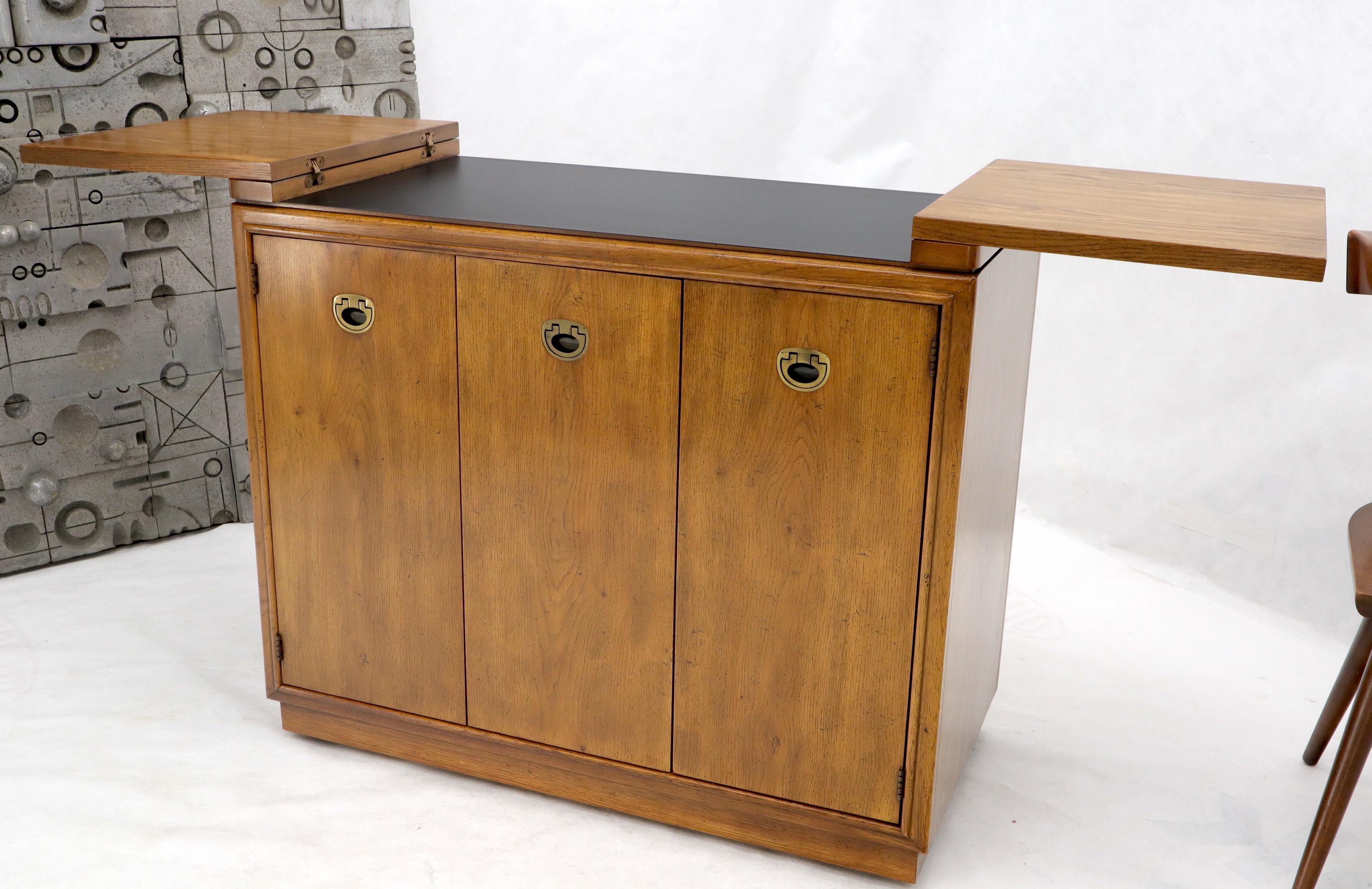 Brass Drexel Fruitwood Mid-Century Modern Flip Top Bar Liquor Cabinet