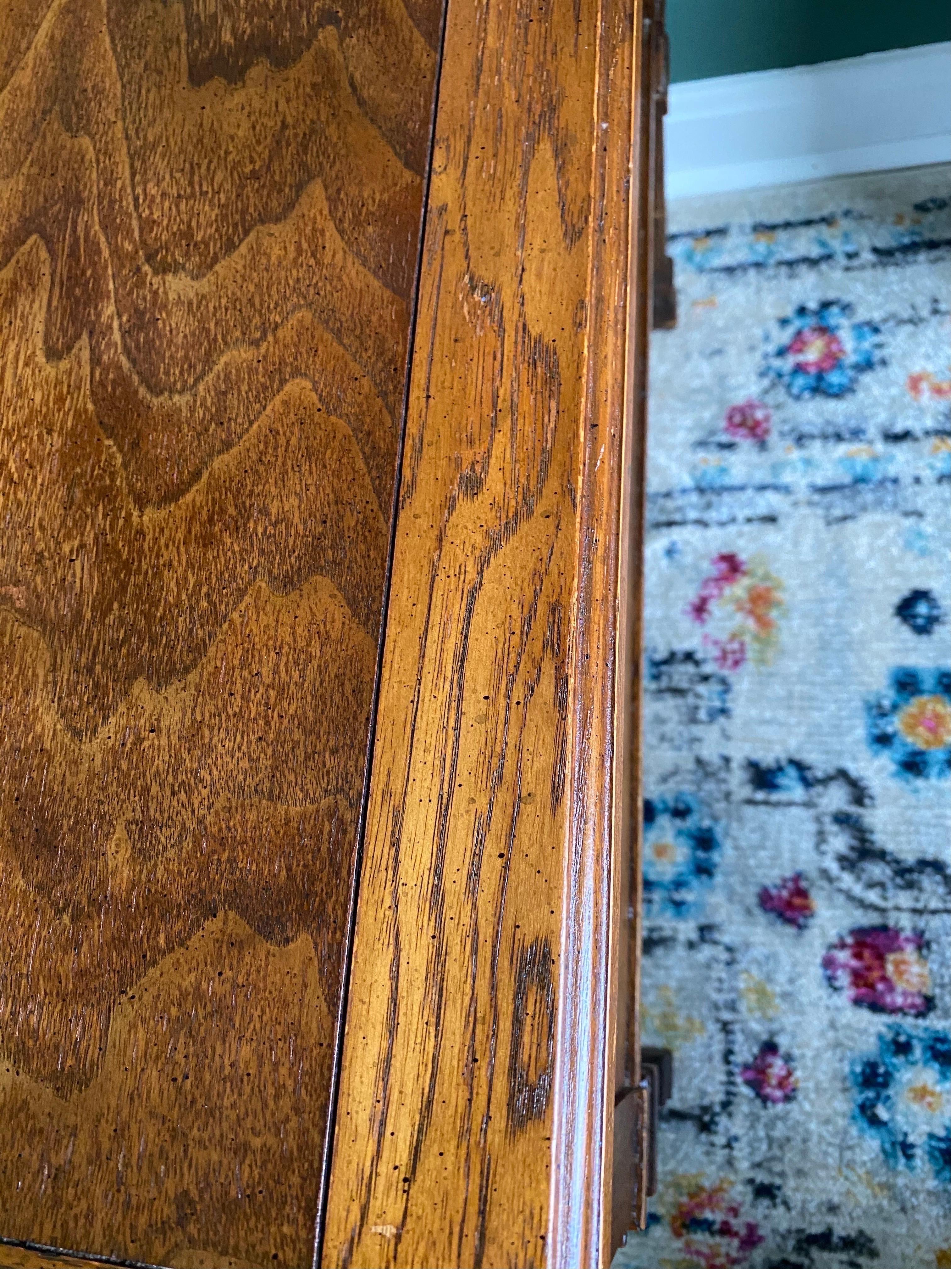 Drexel Furniture Francesca Collection Nightstand In Good Condition In Medina, OH