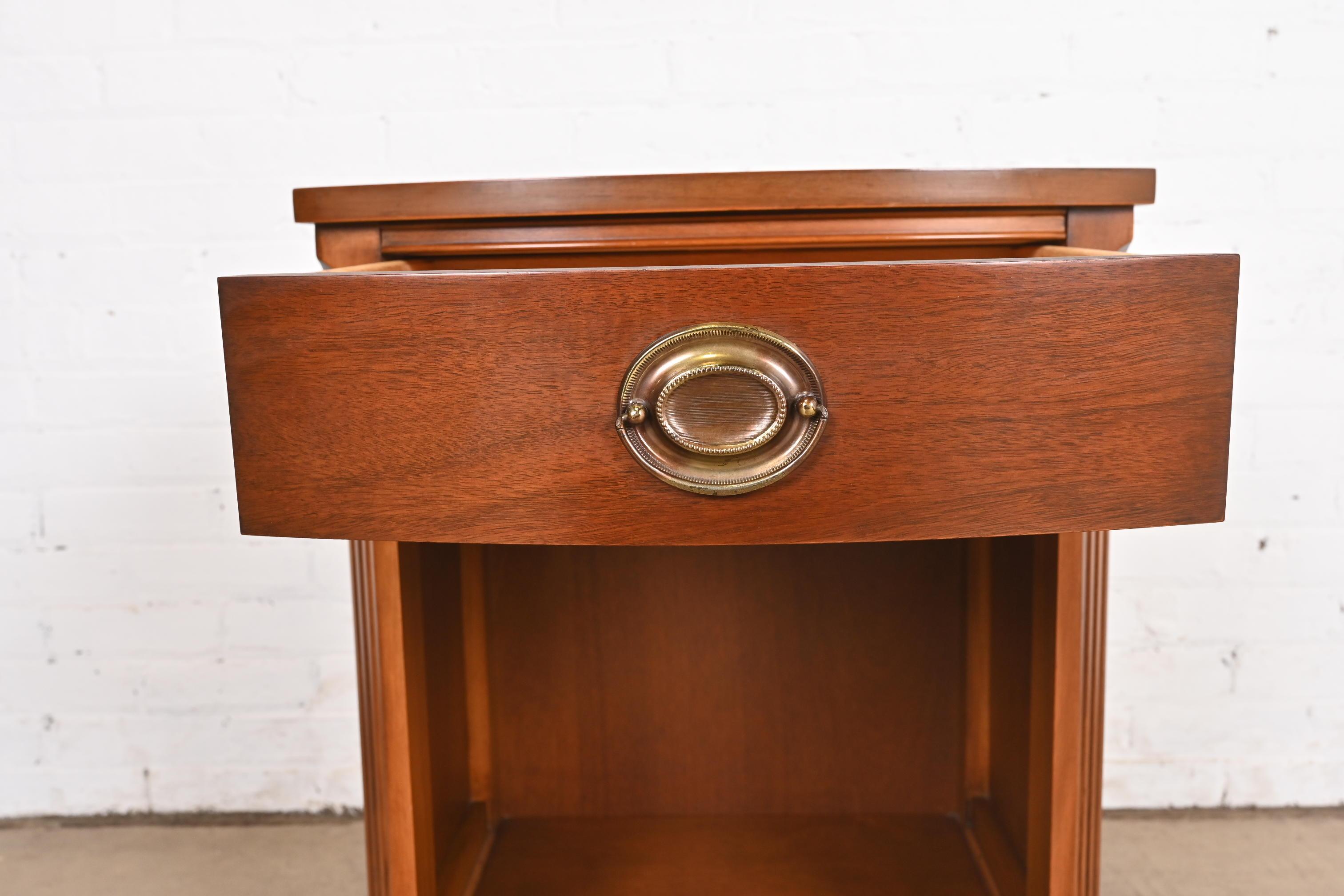Drexel Georgian Carved Mahogany Nightstand, 1950s For Sale 3