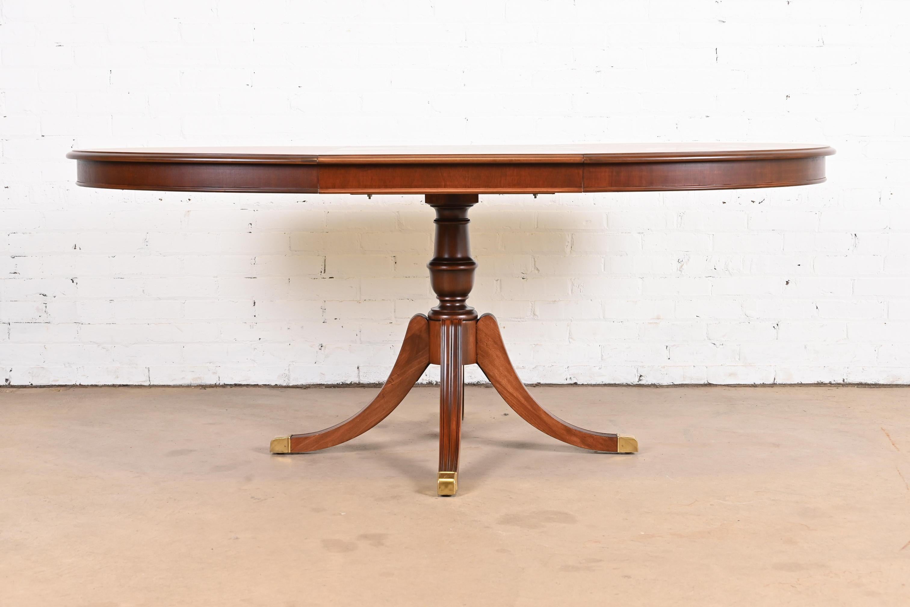 Drexel Georgian Mahogany Pedestal Extension Dining Table, Newly Refinished 4