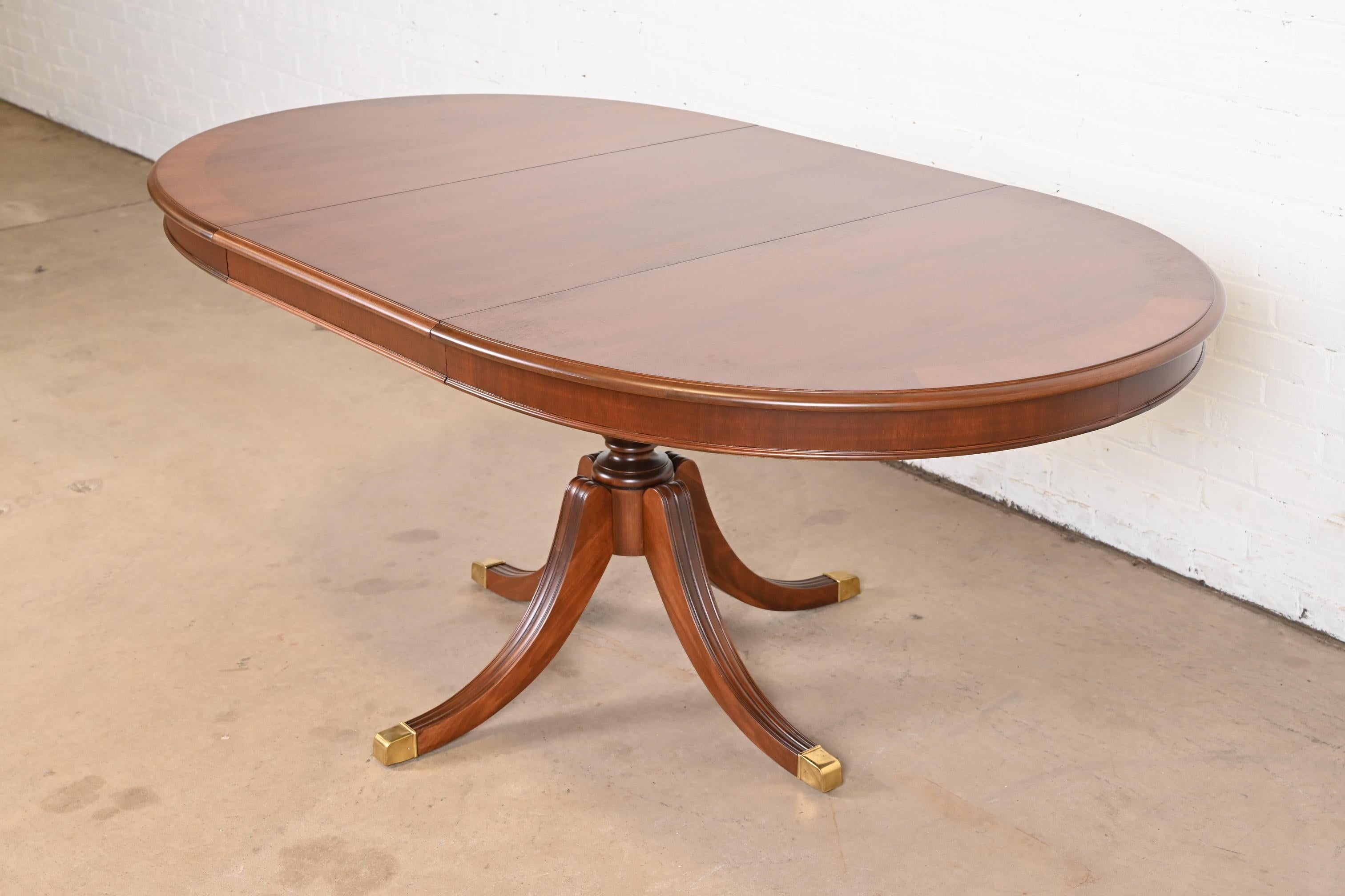 Drexel Georgian Mahogany Pedestal Extension Dining Table, Newly Refinished 5