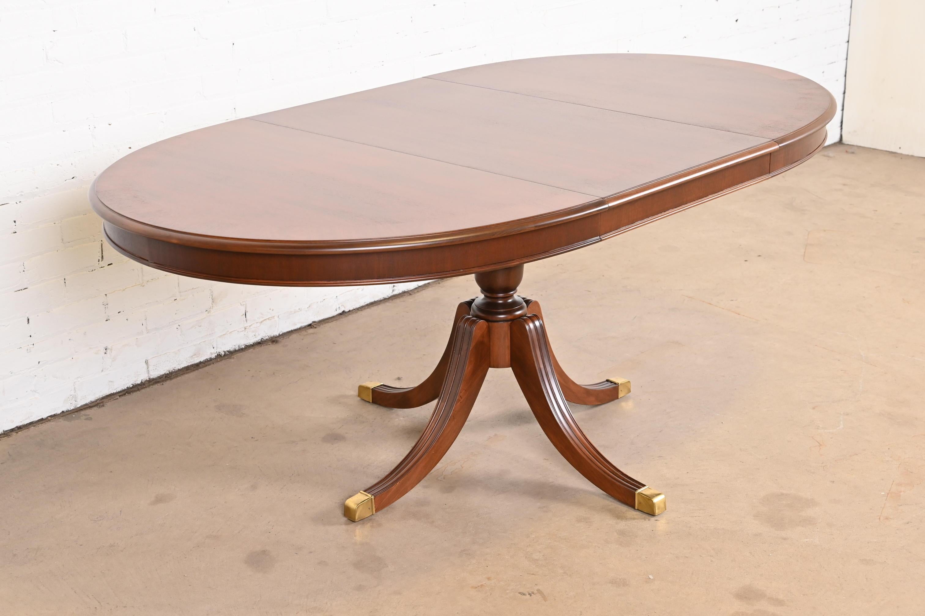 Drexel Georgian Mahogany Pedestal Extension Dining Table, Newly Refinished 6