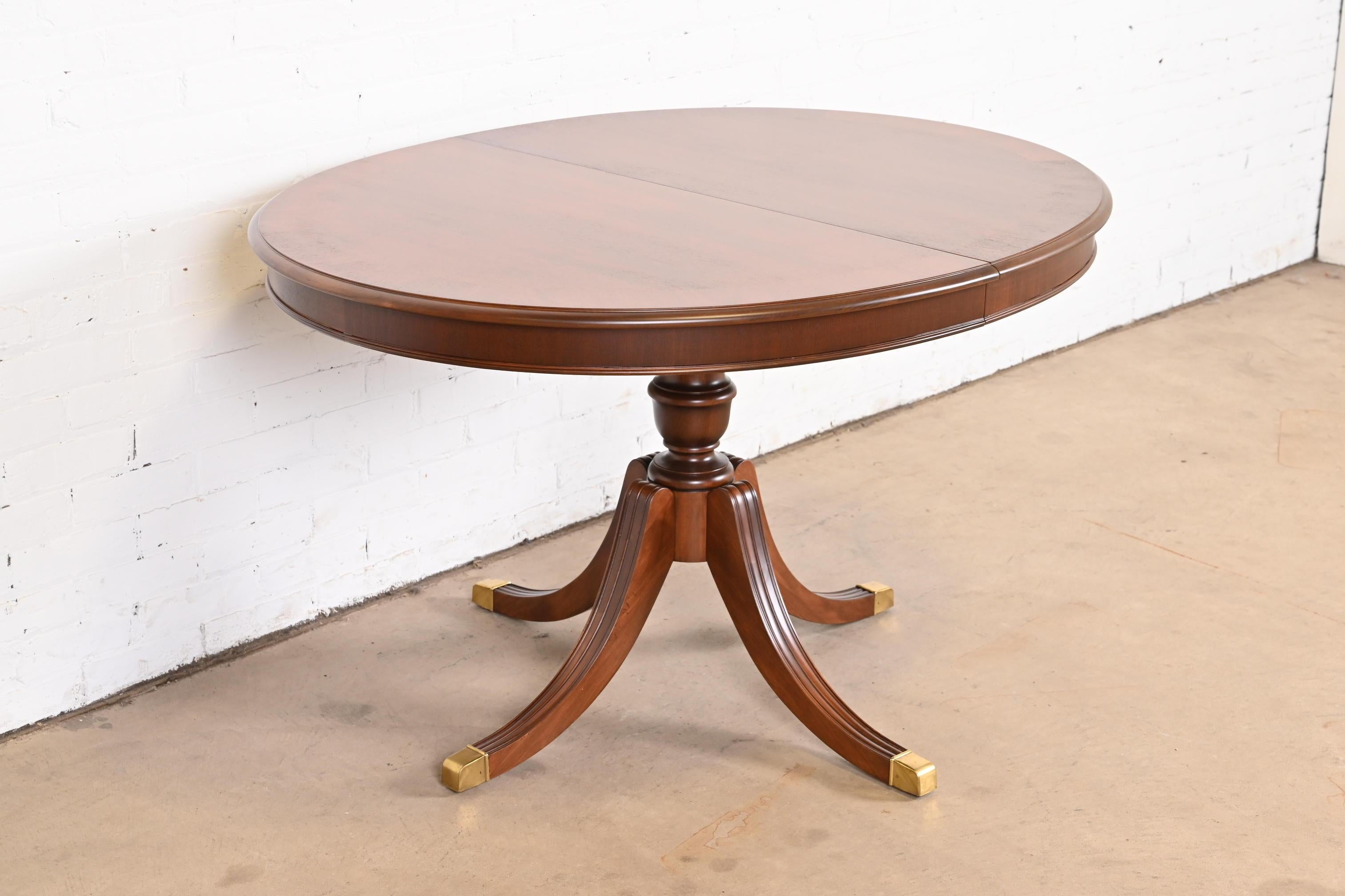Mid-20th Century Drexel Georgian Mahogany Pedestal Extension Dining Table, Newly Refinished
