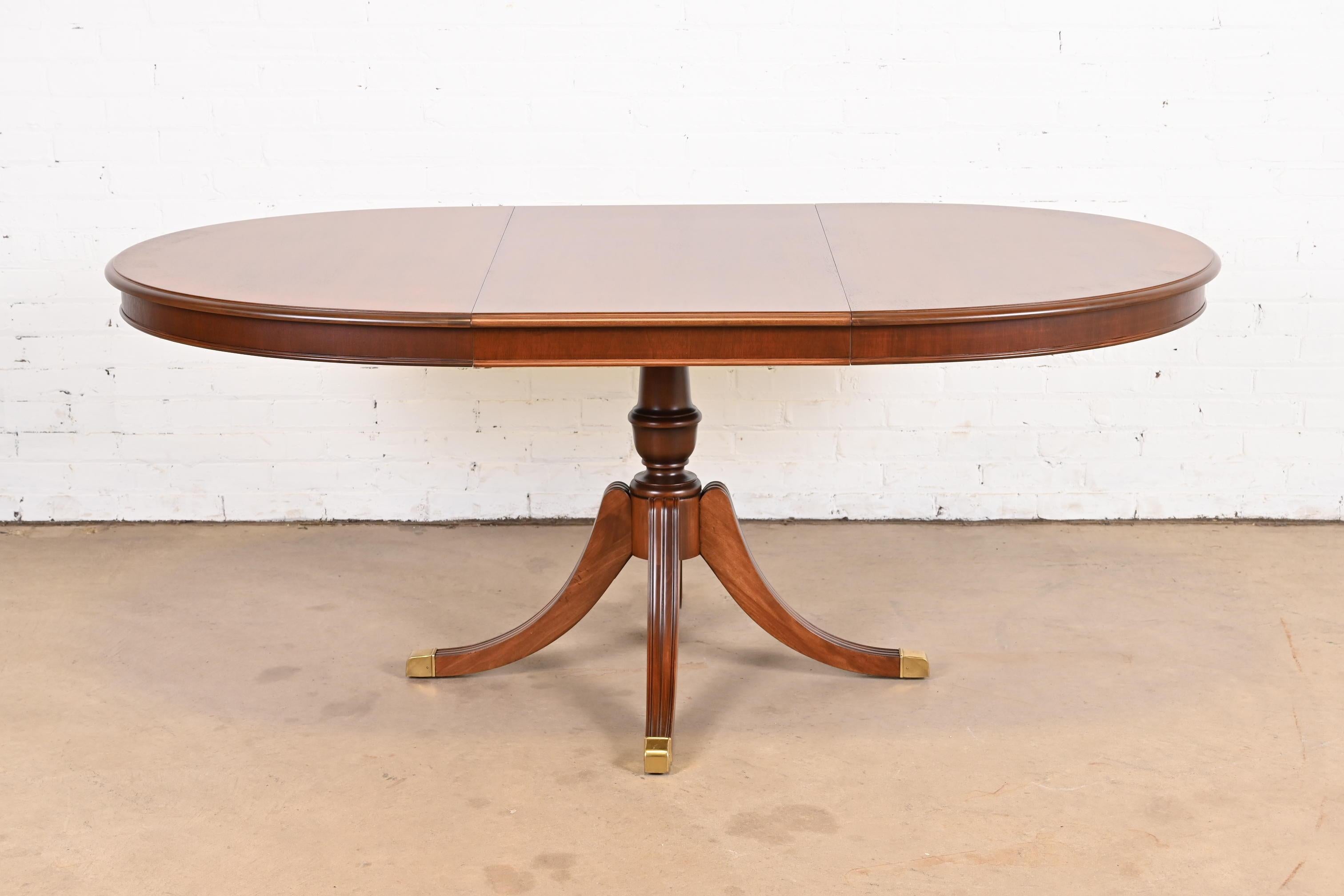 Drexel Georgian Mahogany Pedestal Extension Dining Table, Newly Refinished 3