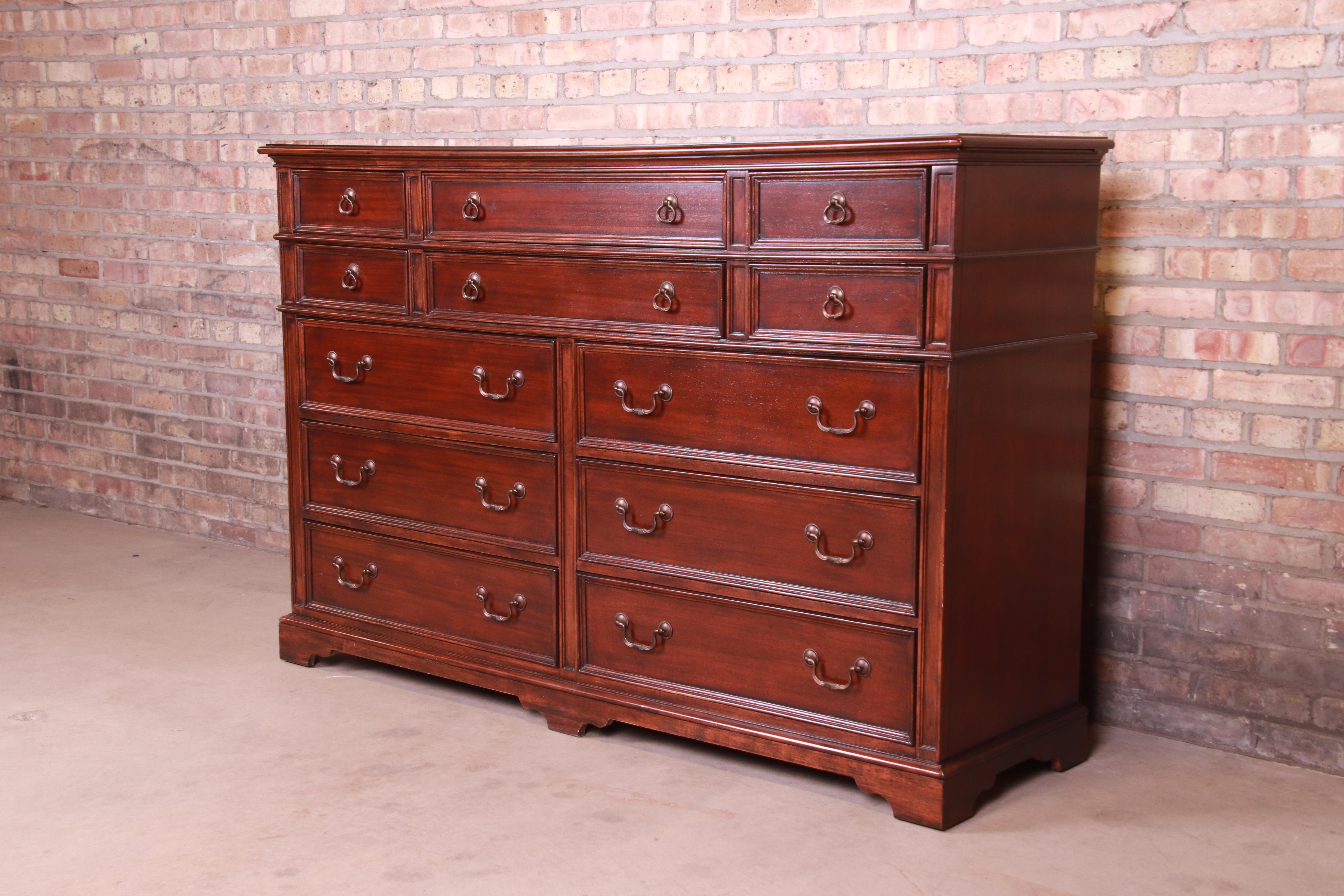 20th Century Drexel Heritage American Chippendale Style Mahogany Twelve-Drawer Dresser Chest