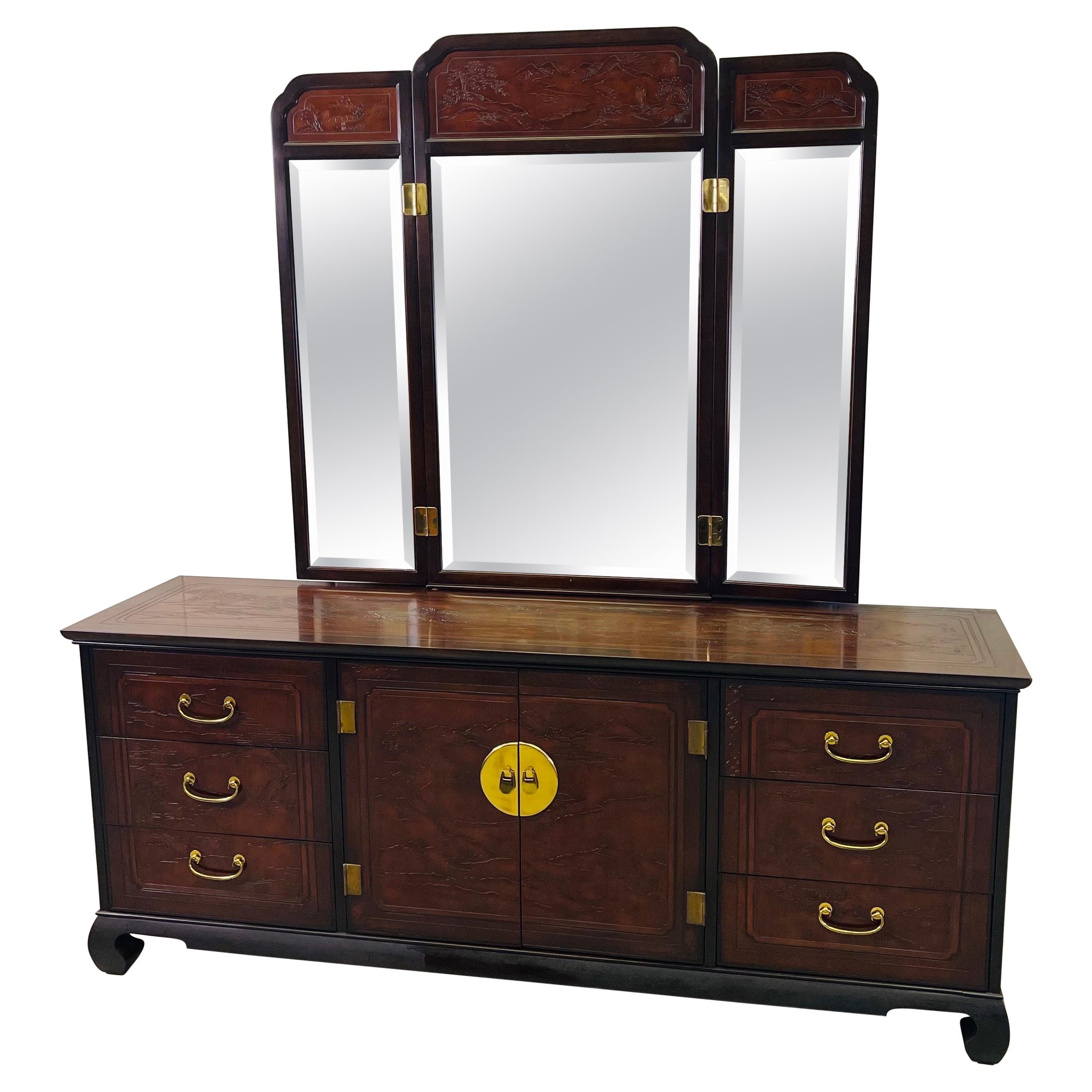 Dressoir et miroir de style asiatique Drexel Heritage en vente