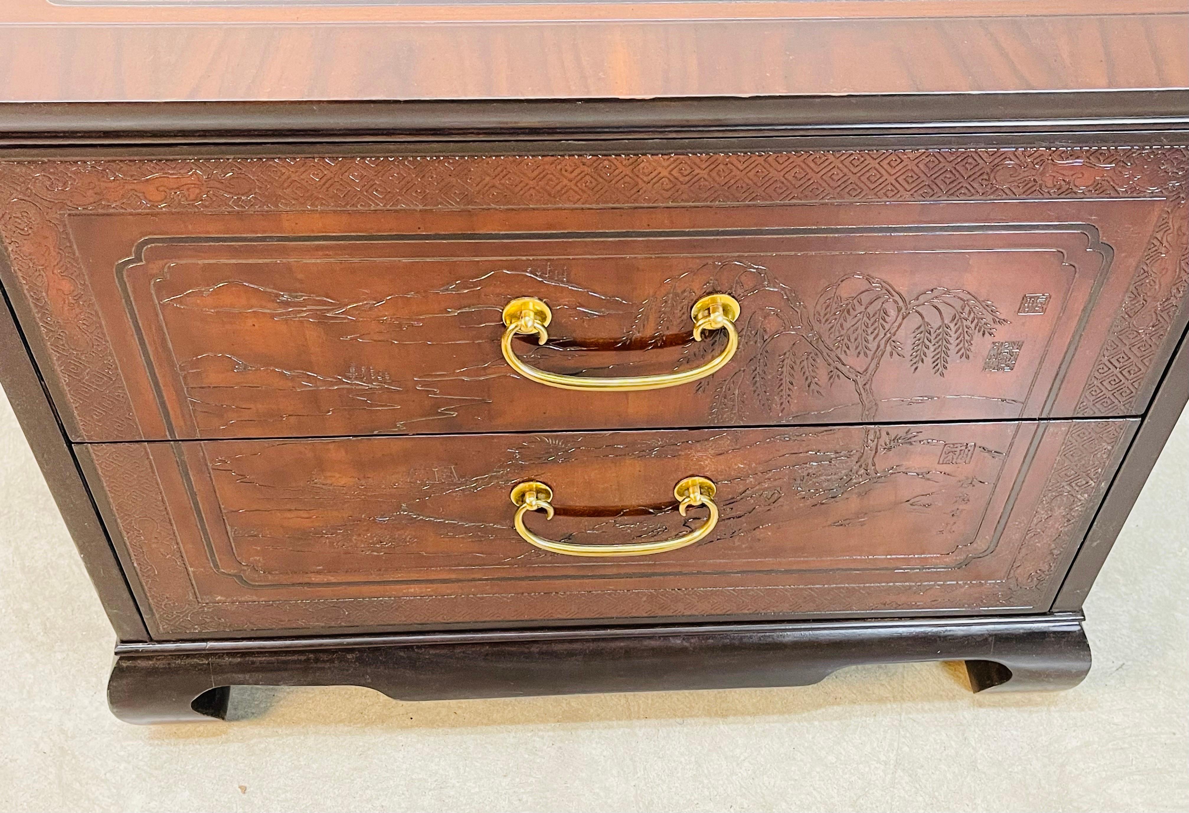 Mid-Century Modern Drexel Heritage Asian Style Nightstand For Sale
