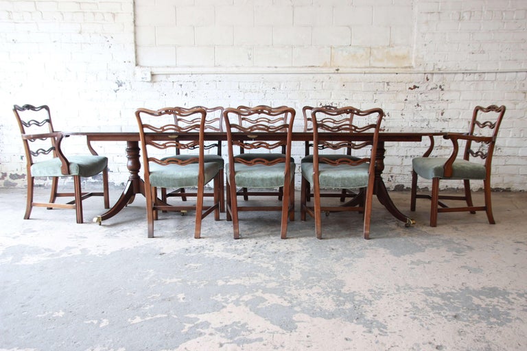 Drexel Heritage Banded Mahogany Pedestal Extension Dining Table and Eight Chairs at 1stDibs
