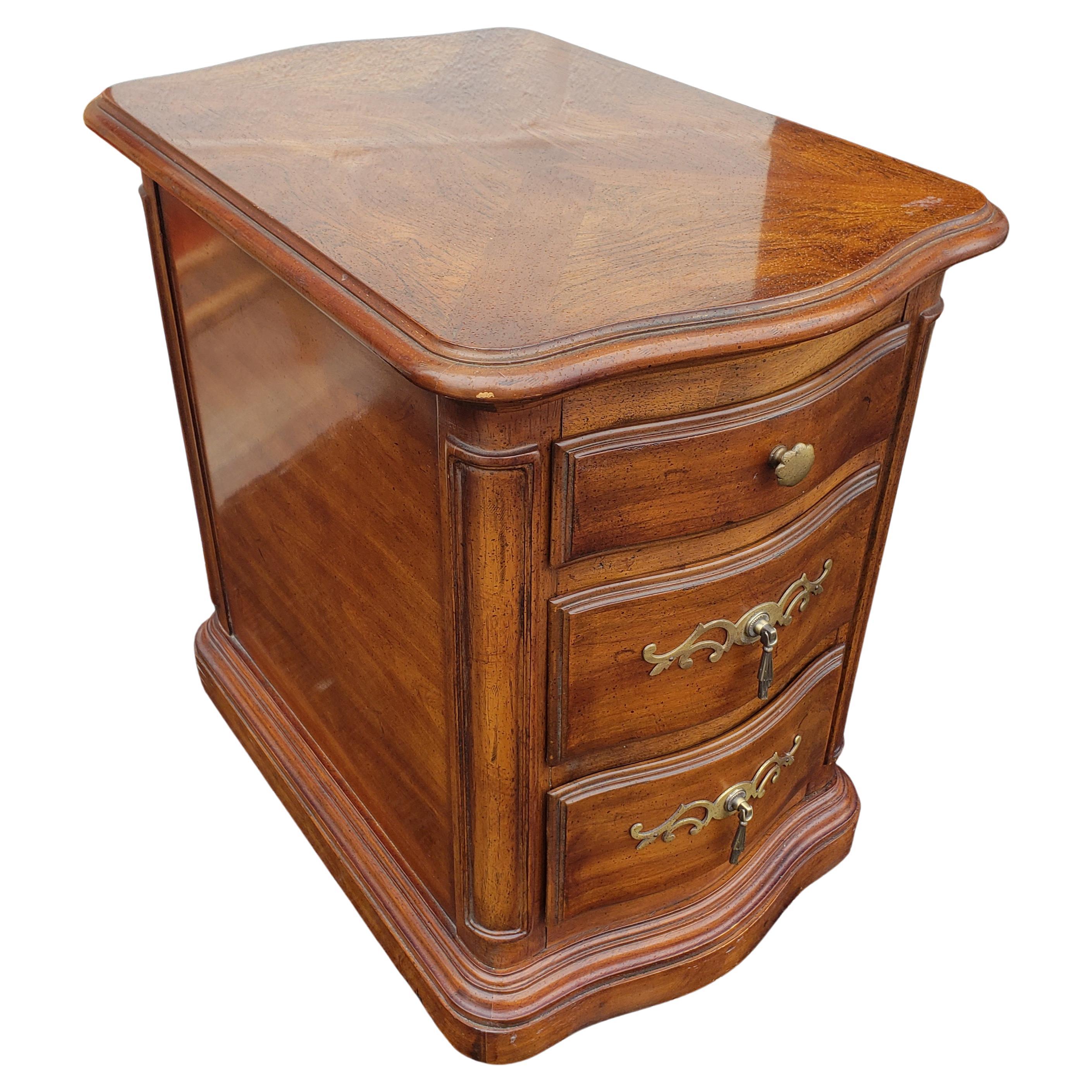 Woodwork Drexel Heritage Banded Walnut Side Table Chest of Drawers