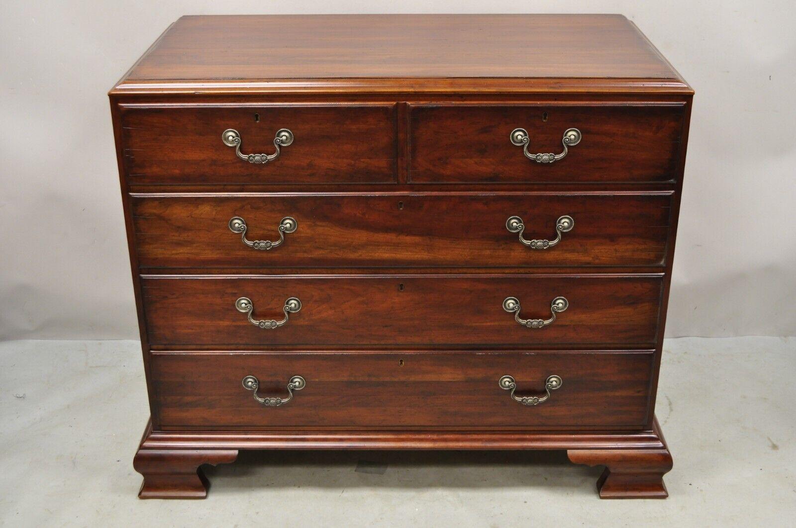 Drexel Heritage Cambridge Cherry Wood Four Drawer Dresser Chest For Sale 4