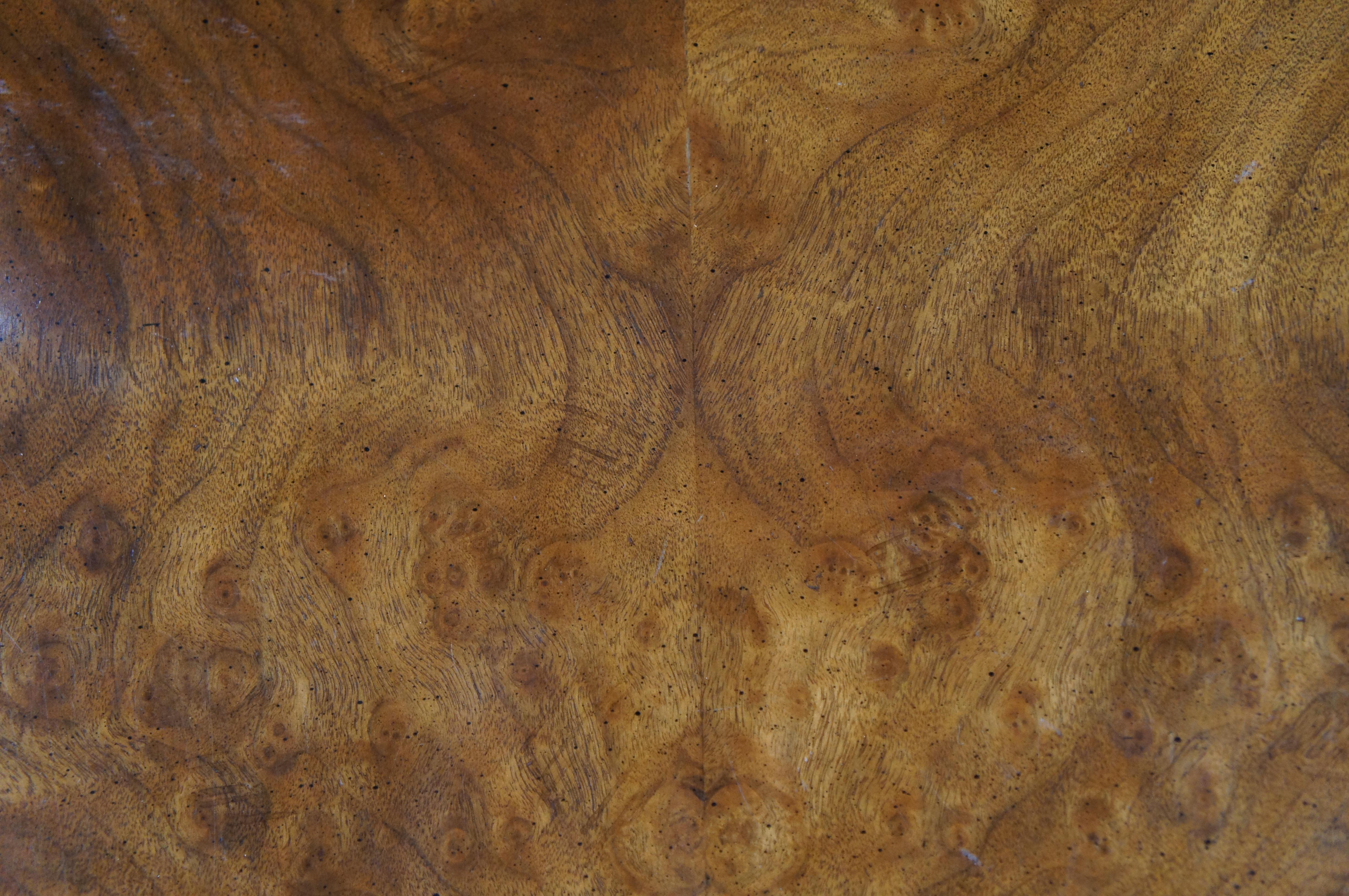 Late 20th Century Drexel Heritage Chinoiserie Campaign Style Walnut Burl Tiered Side End Table For Sale