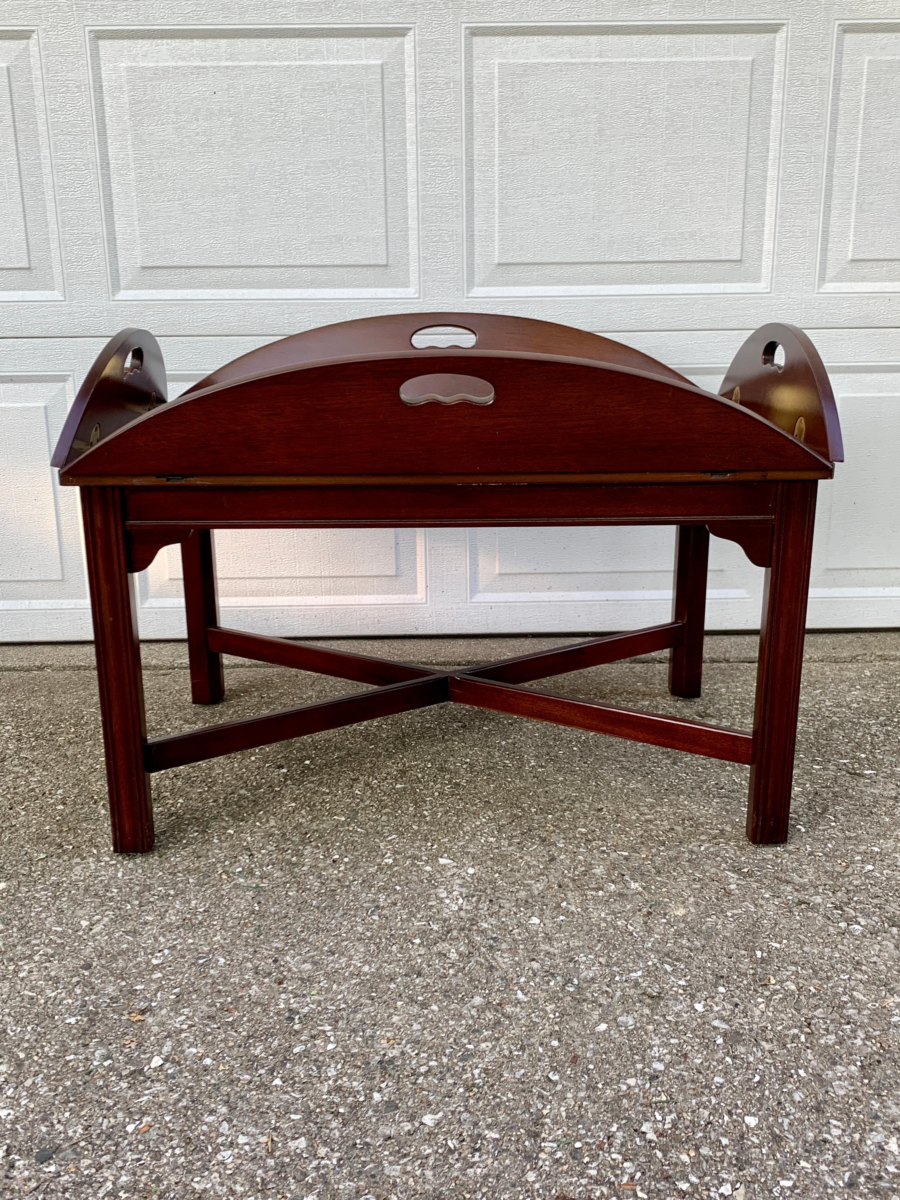Drexel Heritage Chippendale Carved Mahogany Butler’s Coffee Table 3