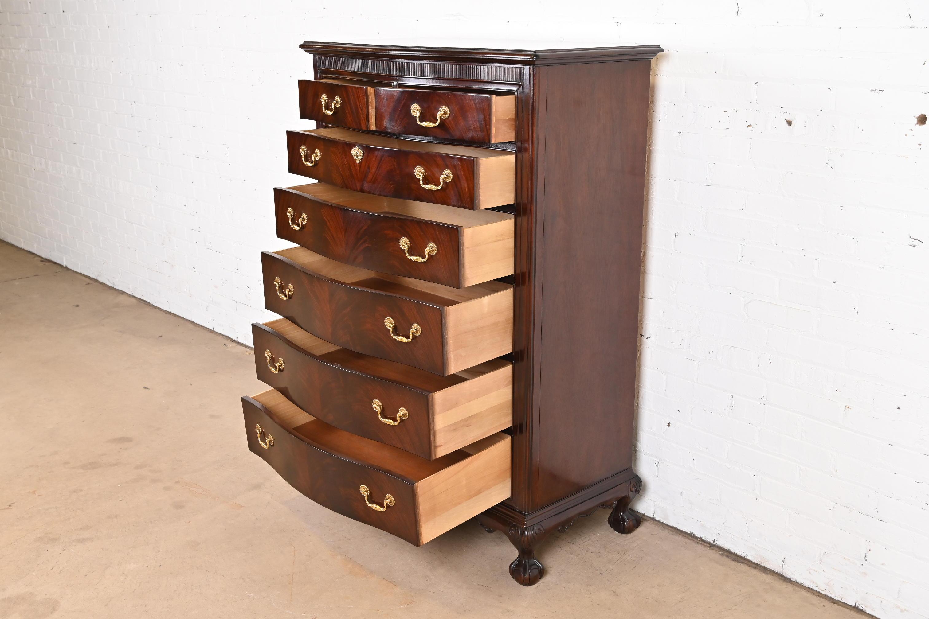 Drexel Heritage Chippendale Flame Mahogany Highboy Dresser In Good Condition In South Bend, IN