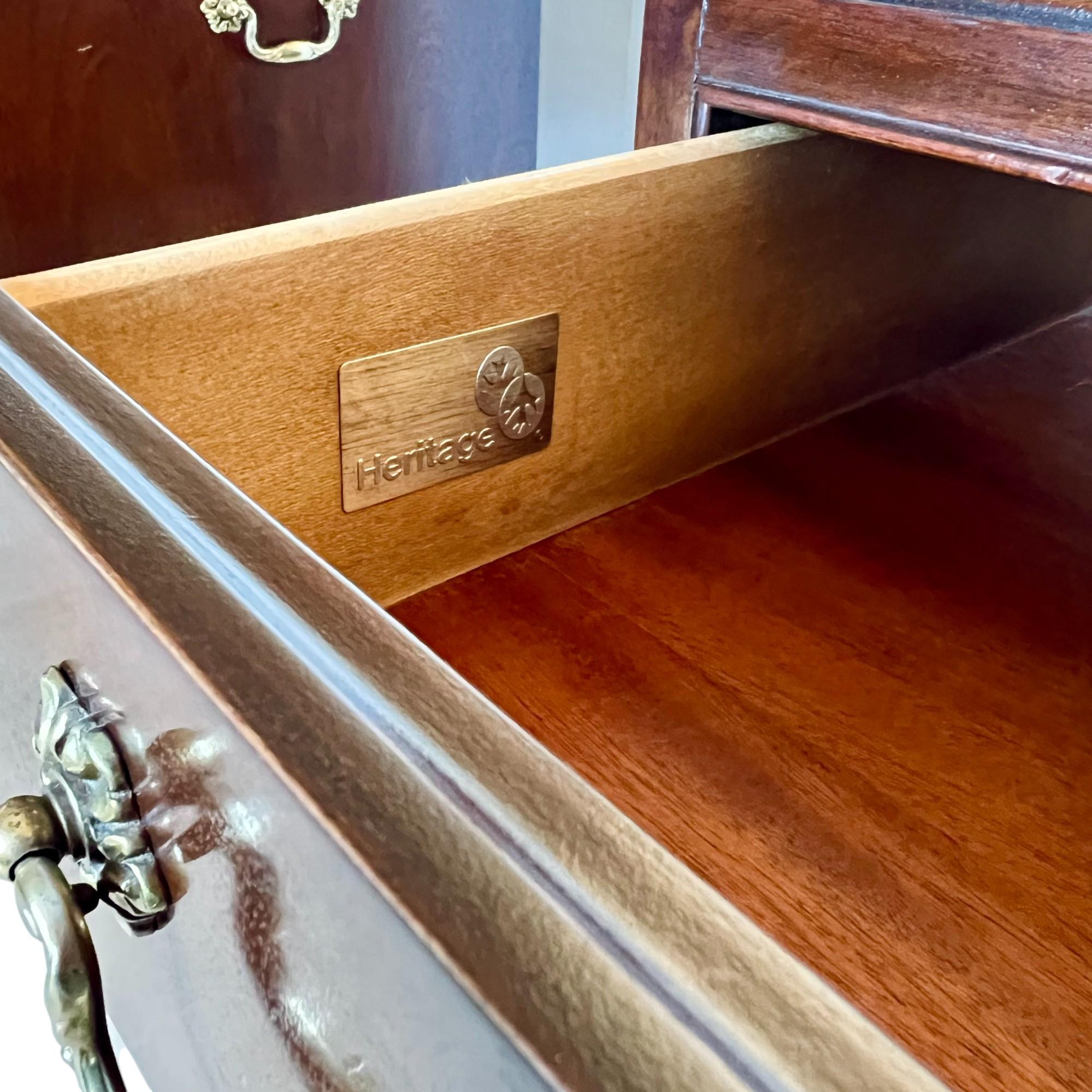 Drexel Heritage Chippendale Mahogany Nightstands, a Pair 5