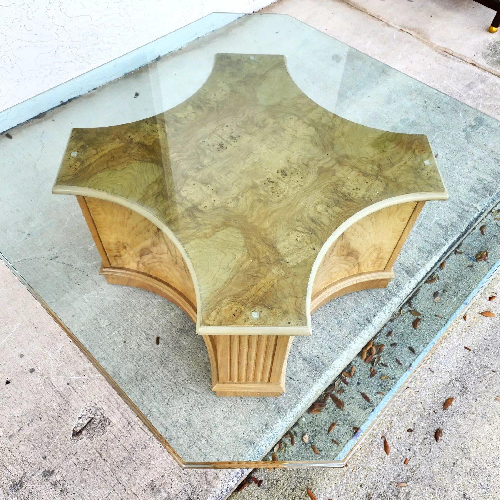 Drexel Heritage Corinthian Coffee Table For Sale 7