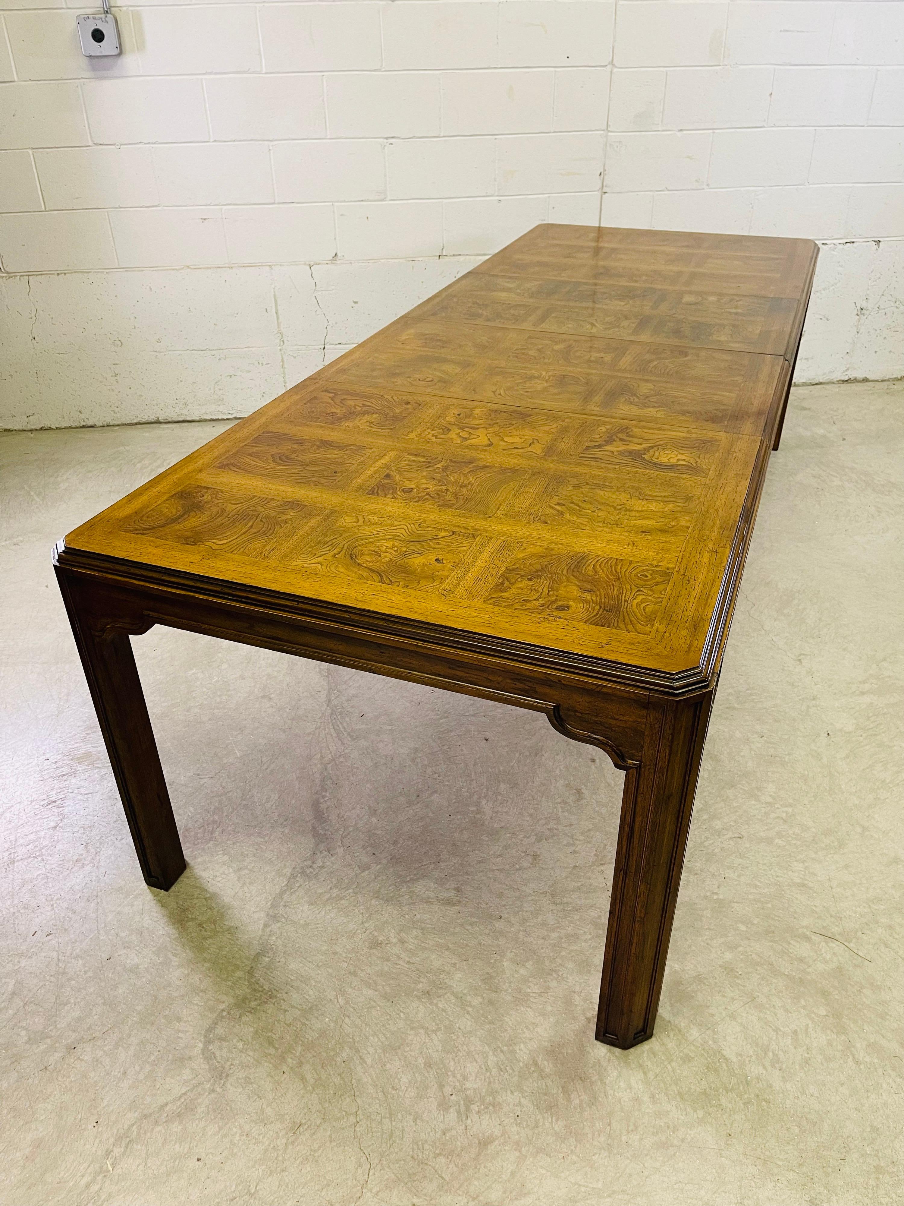 Wood Drexel Heritage Dining Table & 6 Chairs For Sale