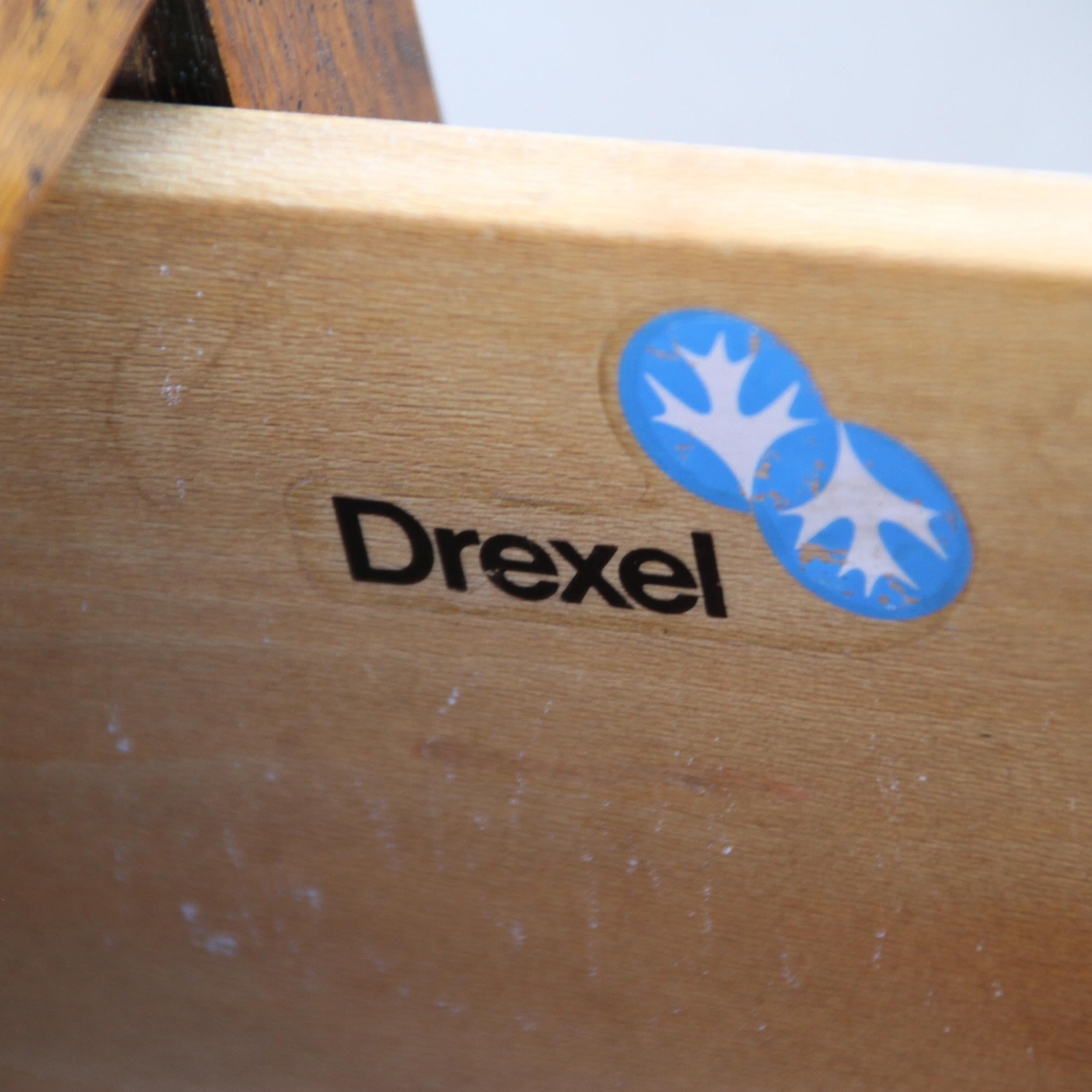 Drexel heritage end table 4